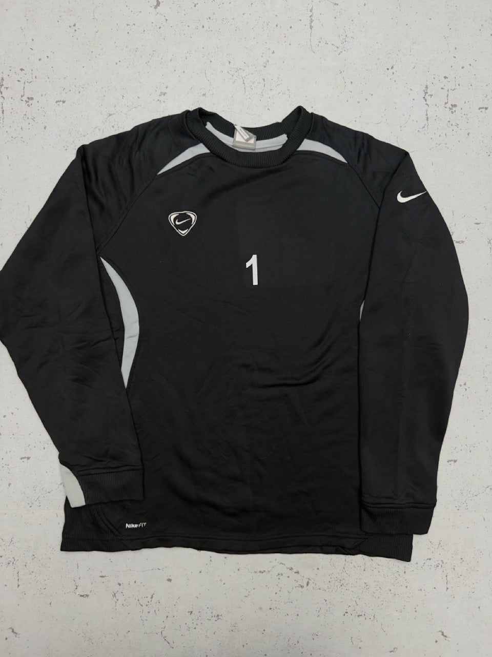 Nike Trikot Longsleeve schwarz grau Vorderseite mit Trikotnummer 1
