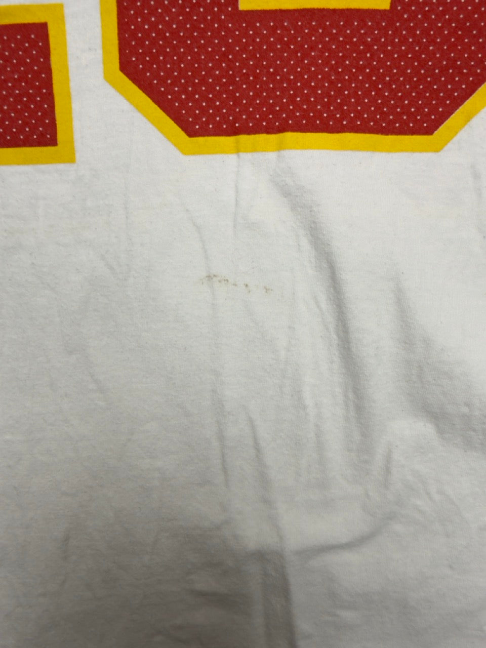 Nike NFL Kansas City Chiefs Mahomes T-Shirt weiß Zustand Detail Fleck