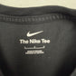 Nike Tiger Woods Golf Fotoprint T-Shirt schwarz Etikett