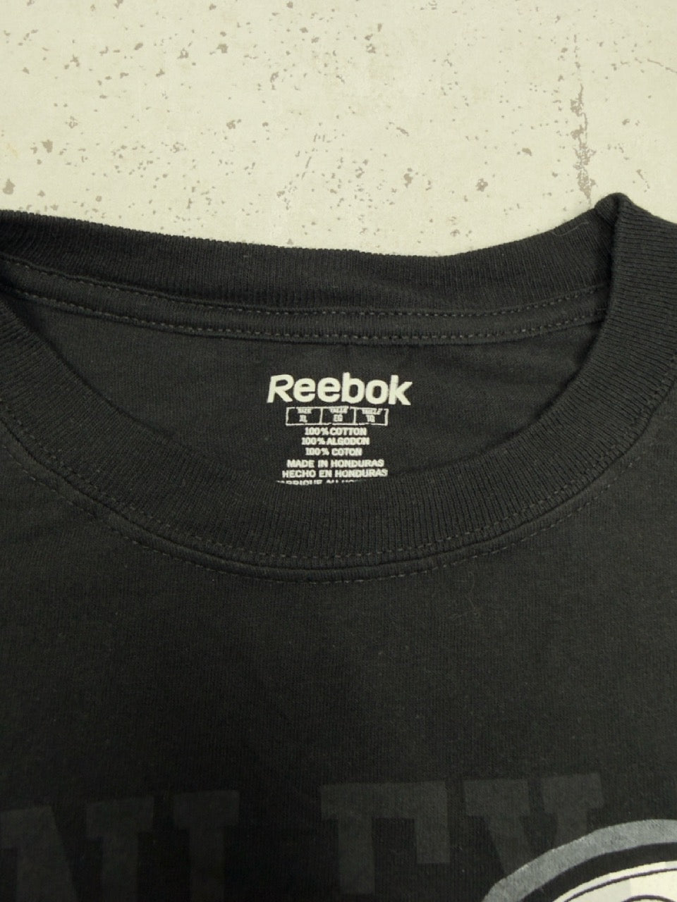 Reebok NHL Chicago Blackhawks T-Shirt schwarz Etikett