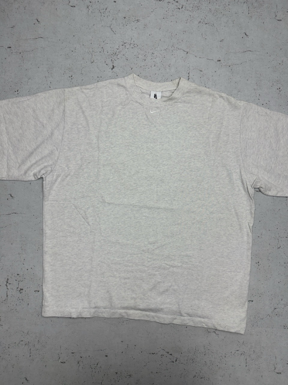 Nike Swoosh T-Shirt hellgrau meliert Vorderseite