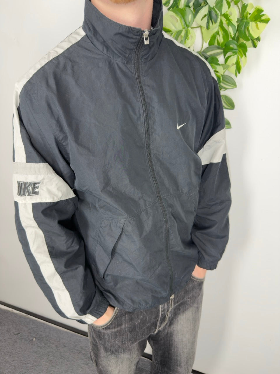 Nike Nylonjacke schwarz weiß Fitpic