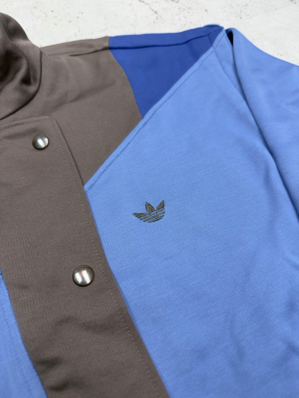 Adidas Trainingsjacke blau Rückseite