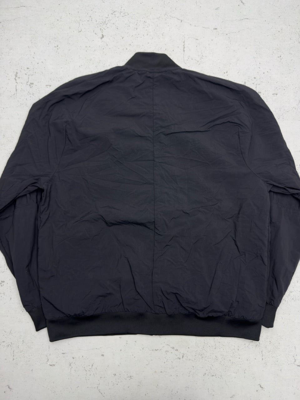 Adidas Bomberjacke schwarz Detail