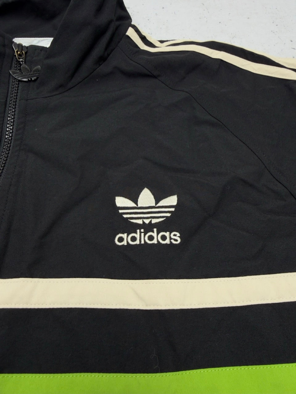 Adidas Trainingsjacke schwarz Rückseite