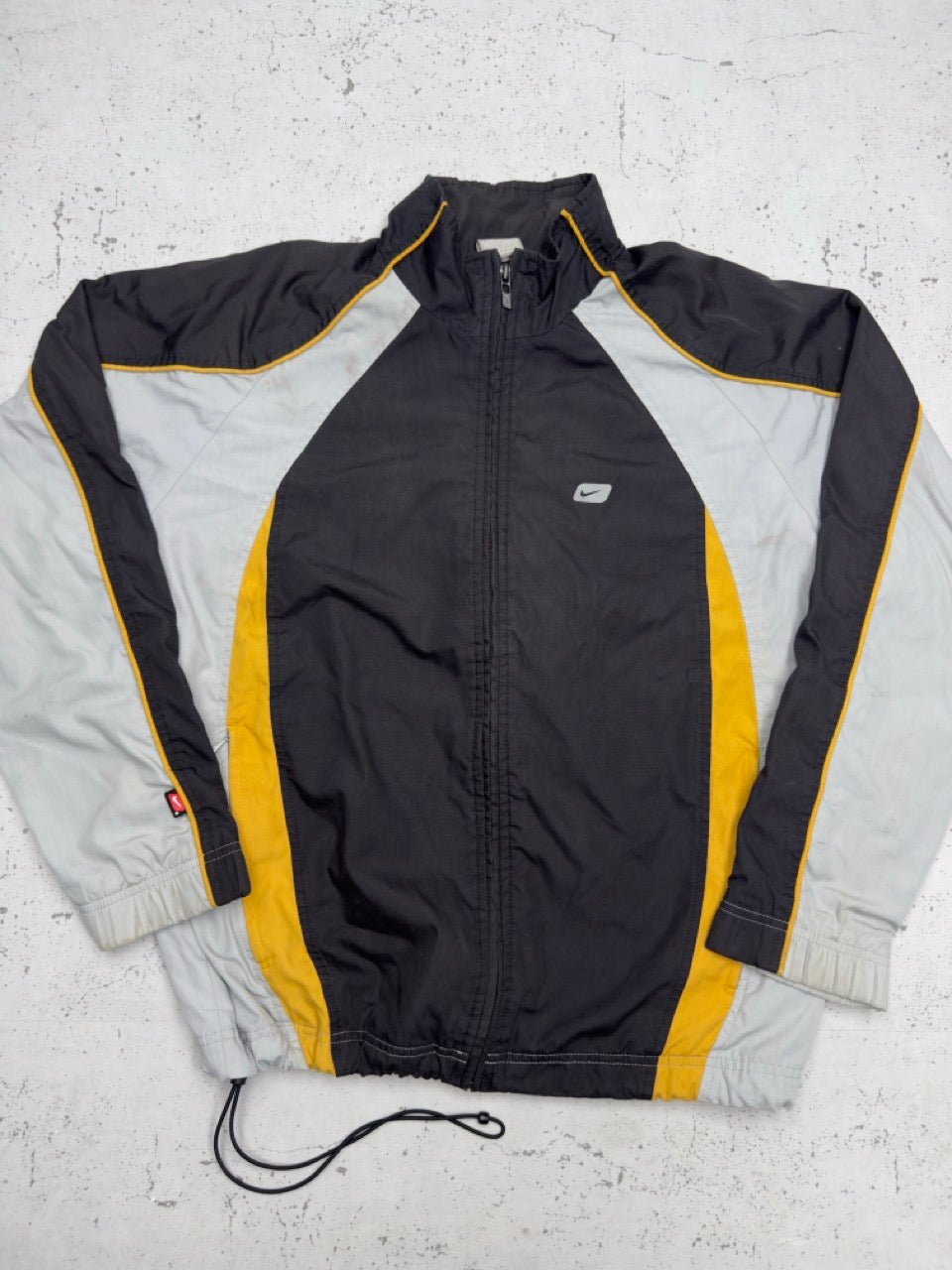 Nike Trainingsjacke schwarz Vorderseite