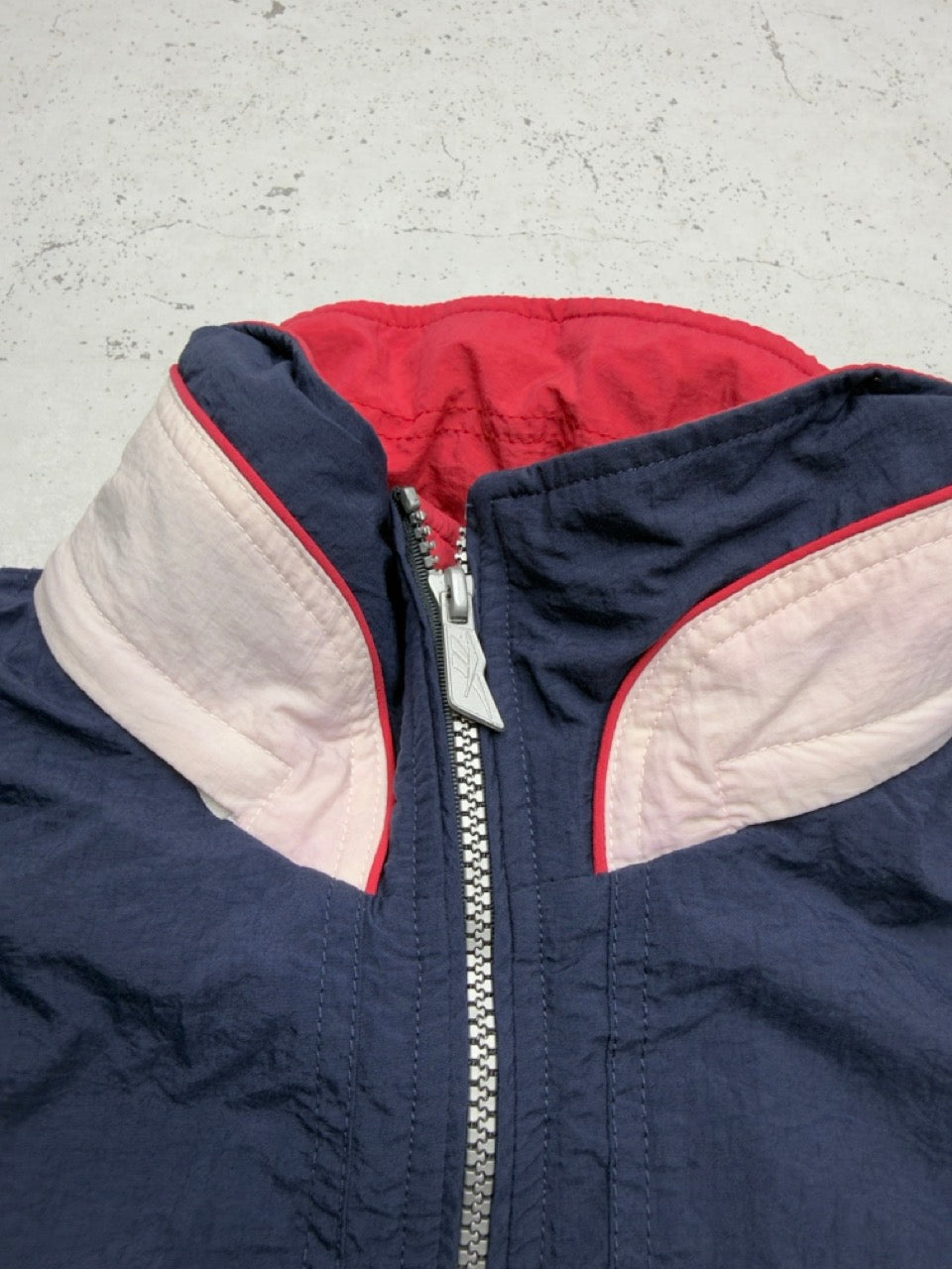 Reebok Windbreaker blau Detail