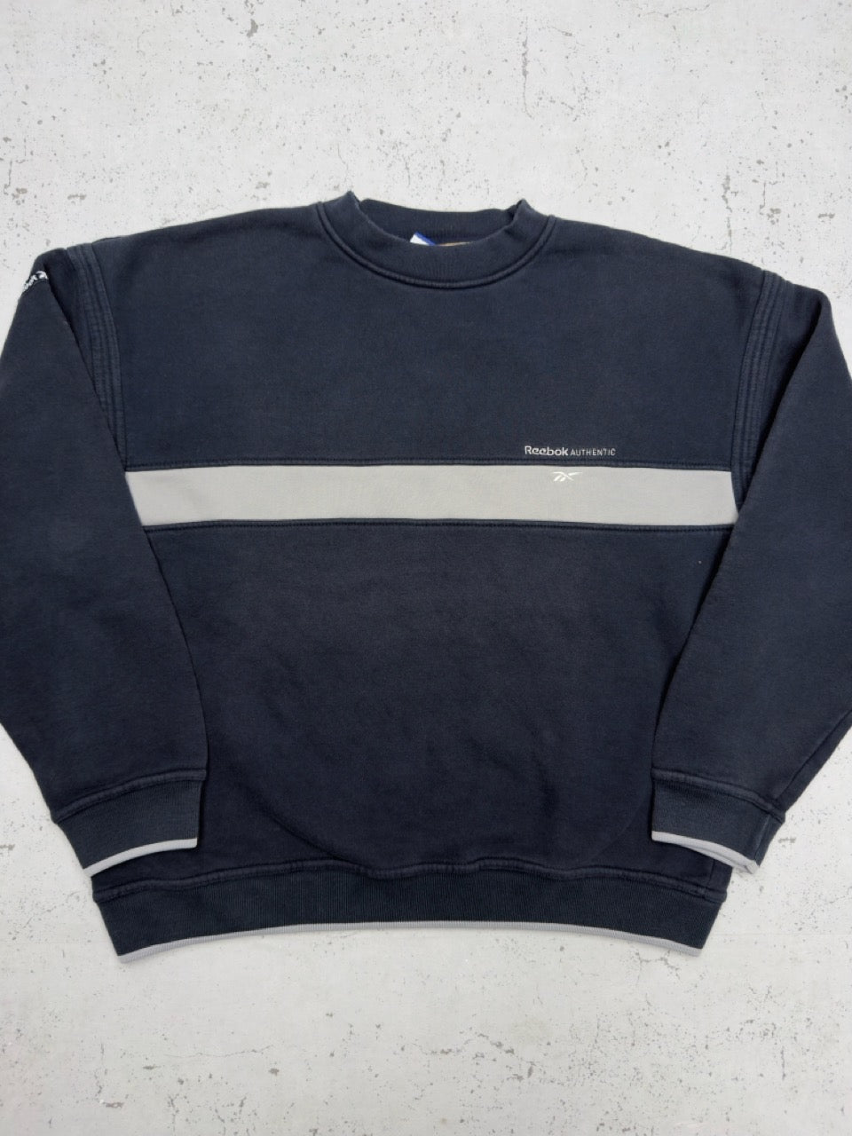 Reebok Sweatshirt blau grau Vorderseite