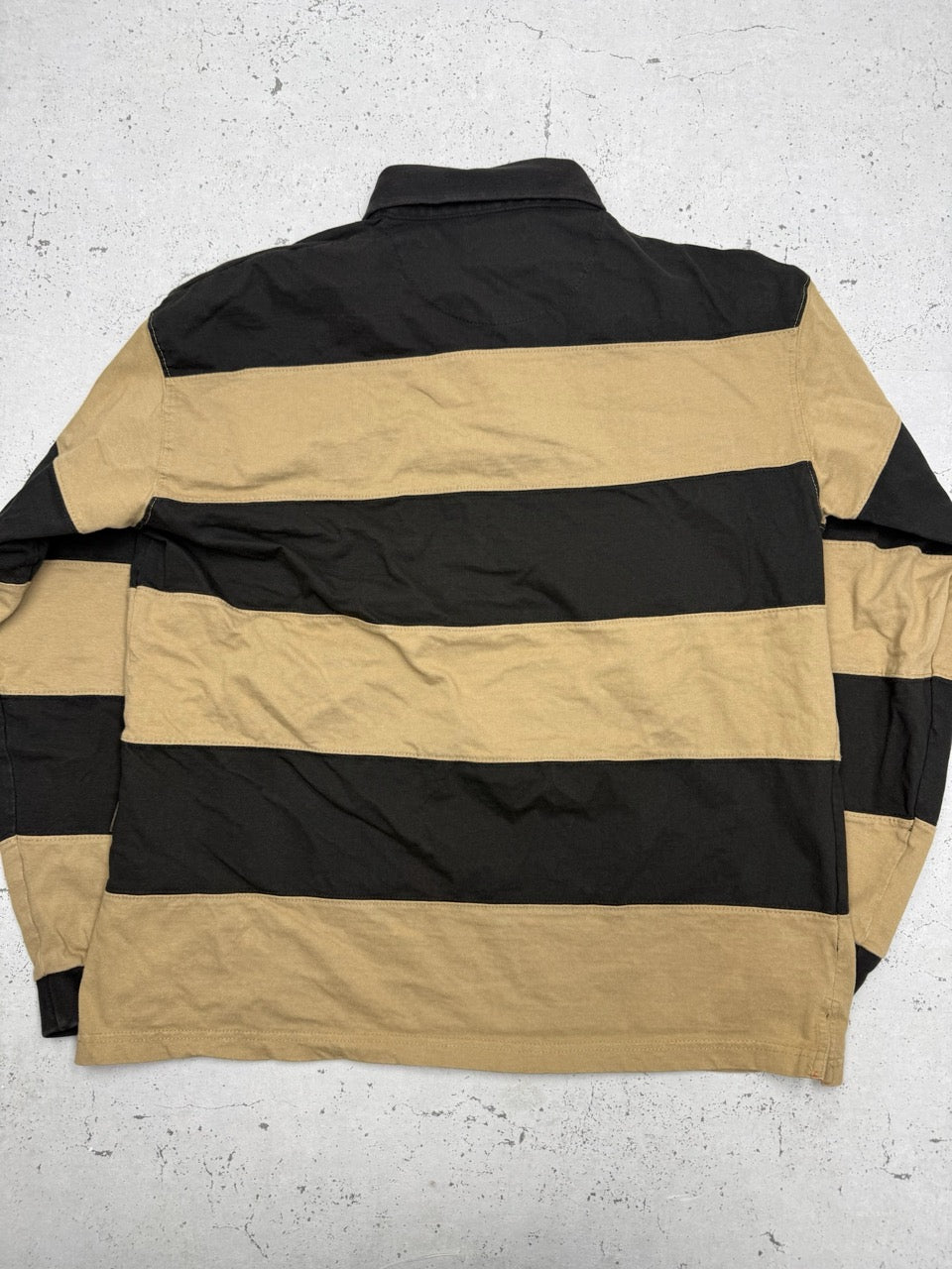 Rugby Longsleeve schwarz beige gestreift Detail