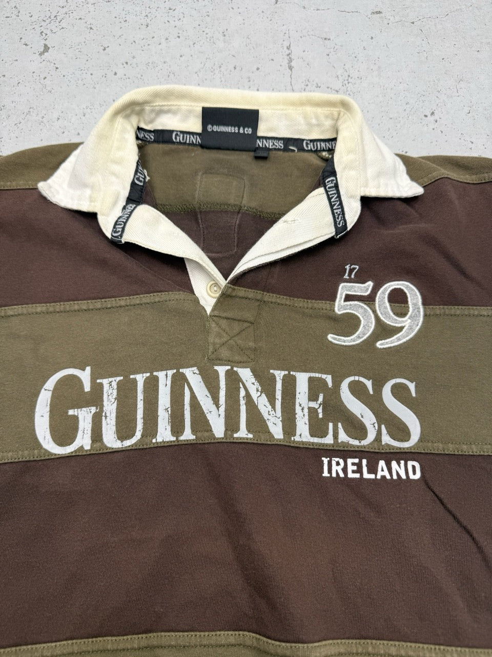 Guinness Rugby Poloshirt braun grün Rückseite