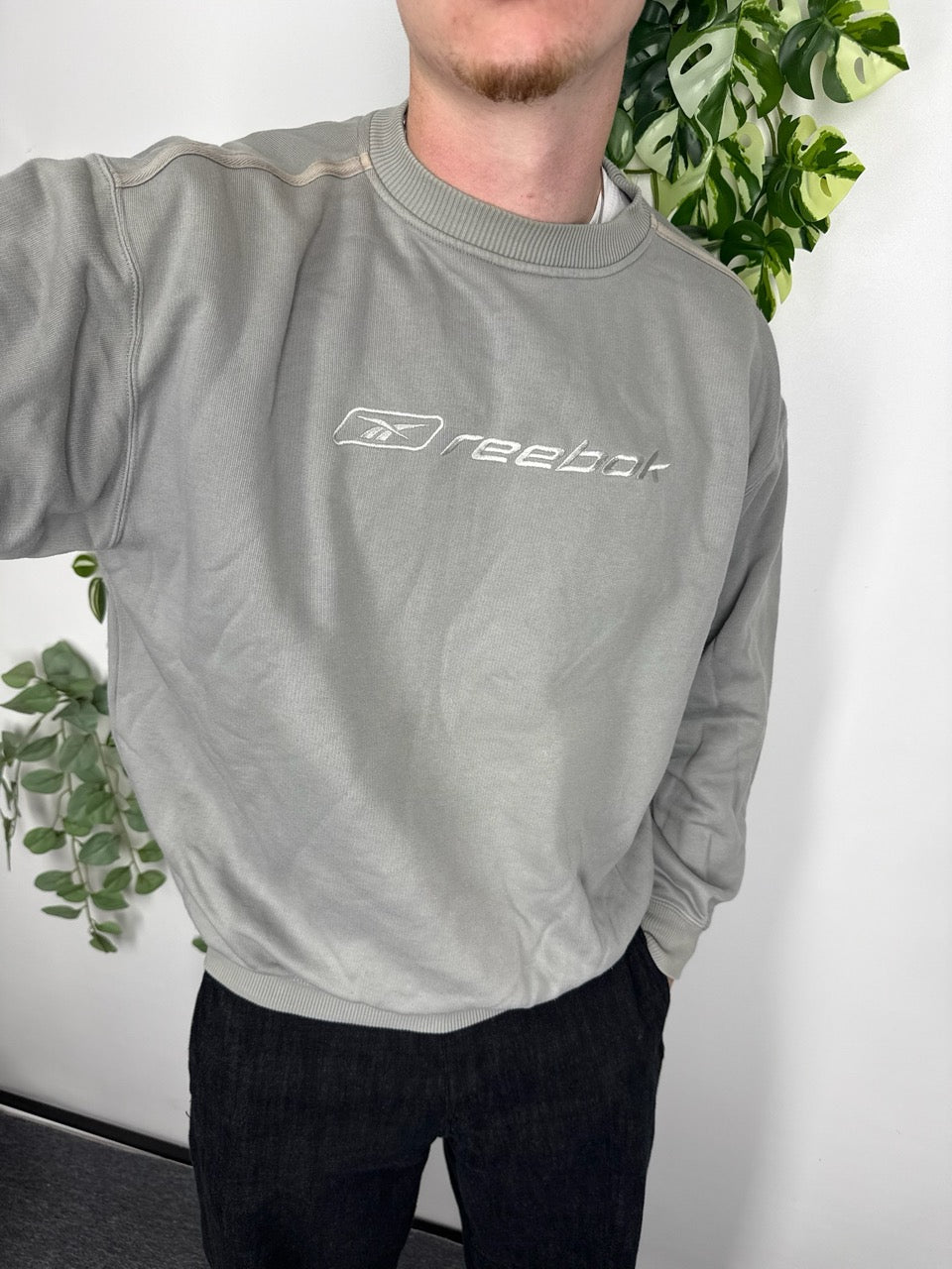 Reebok Sweatshirt grau grün Fitpic