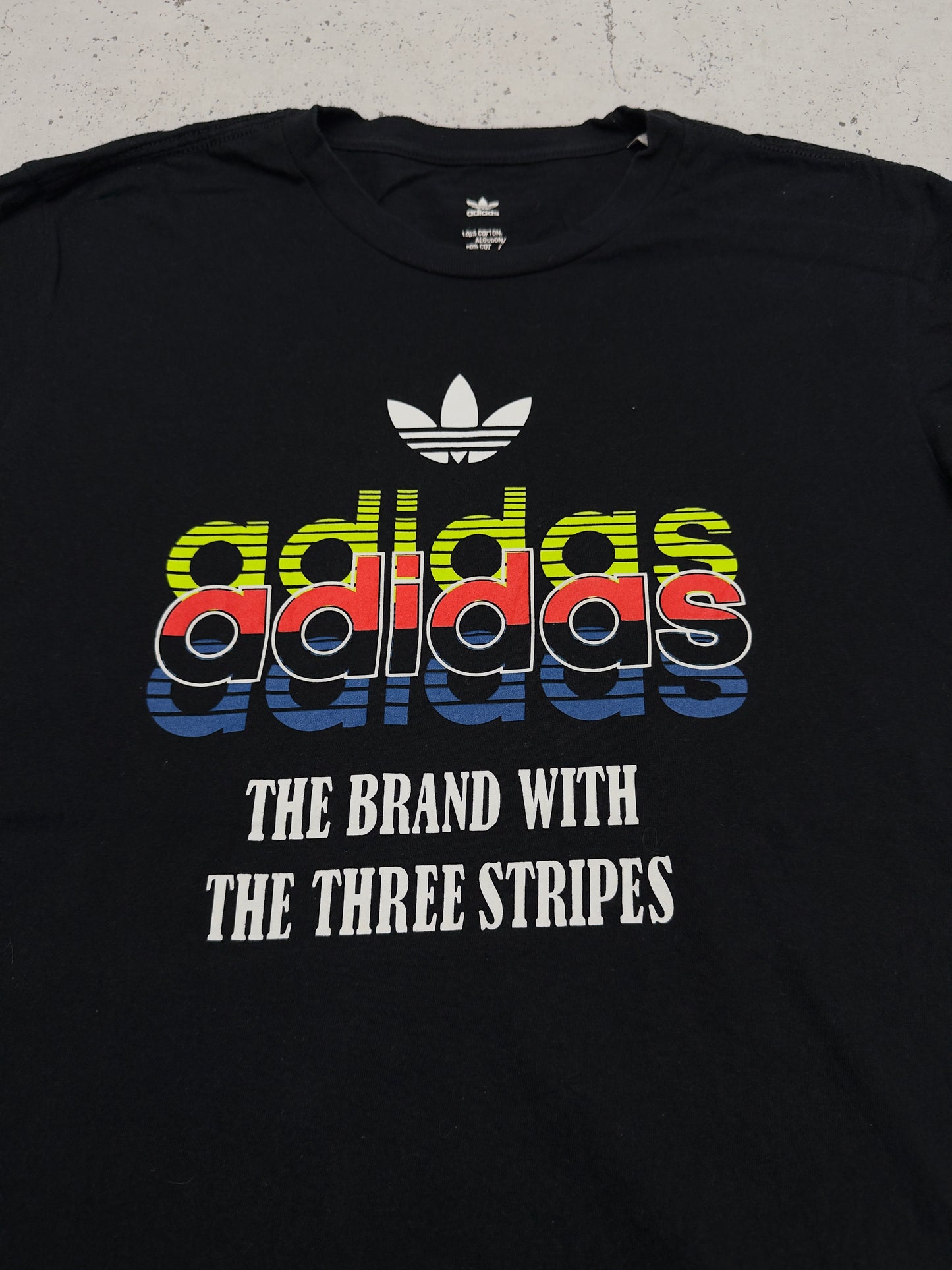 Adidas T-Shirt Schwarz Logo Detail