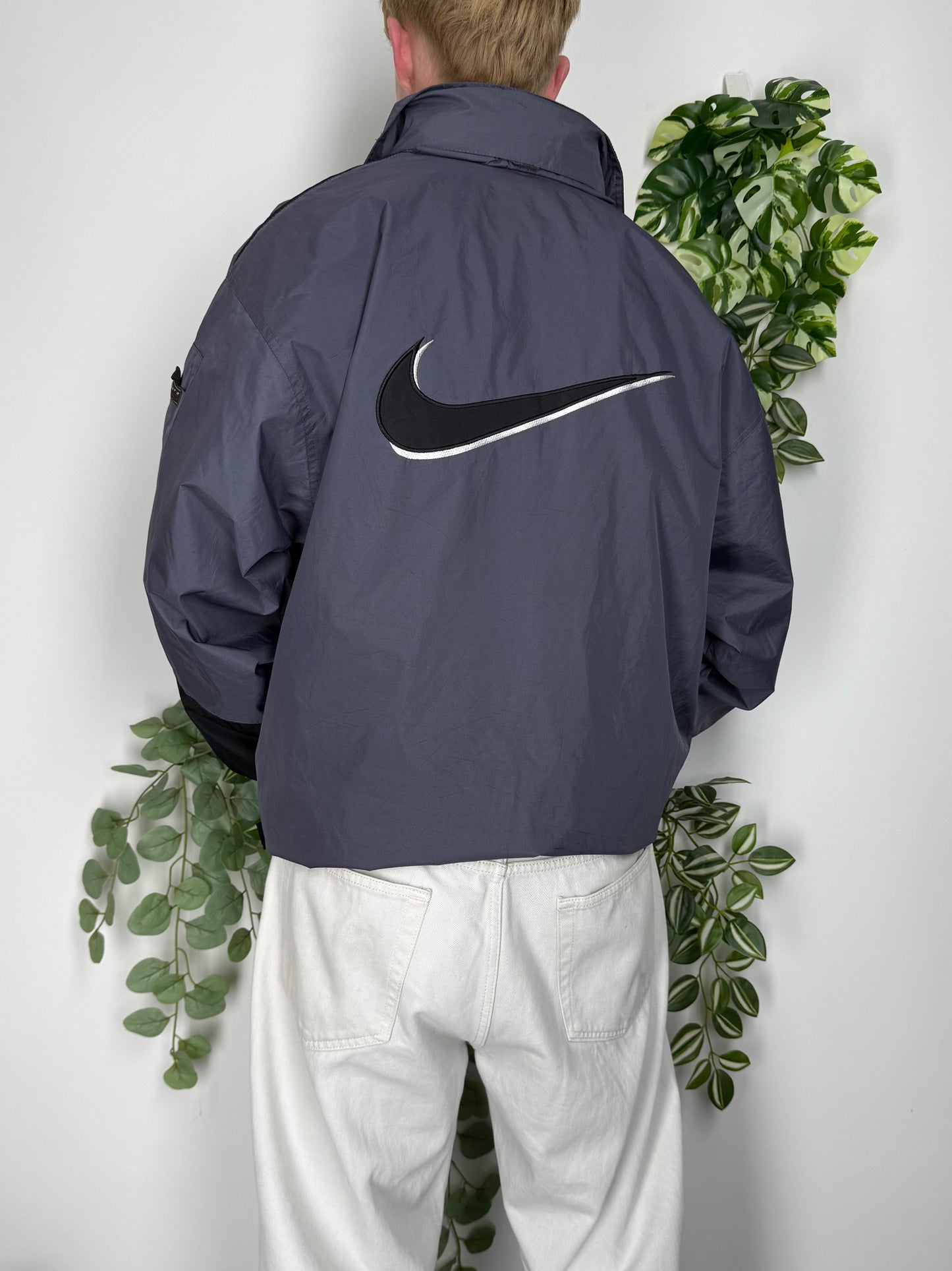 Nike vintage Big Logo Swoosh embroidered Trackjacket Windbreaker Jacke XL