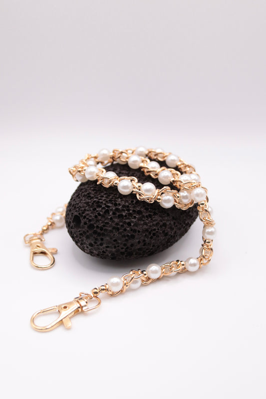 "Desert Pearl" - Edle Perlen-Hosenkette / Wallet Chain mit Gold-Details – Y2K Streetstyle Accessoire