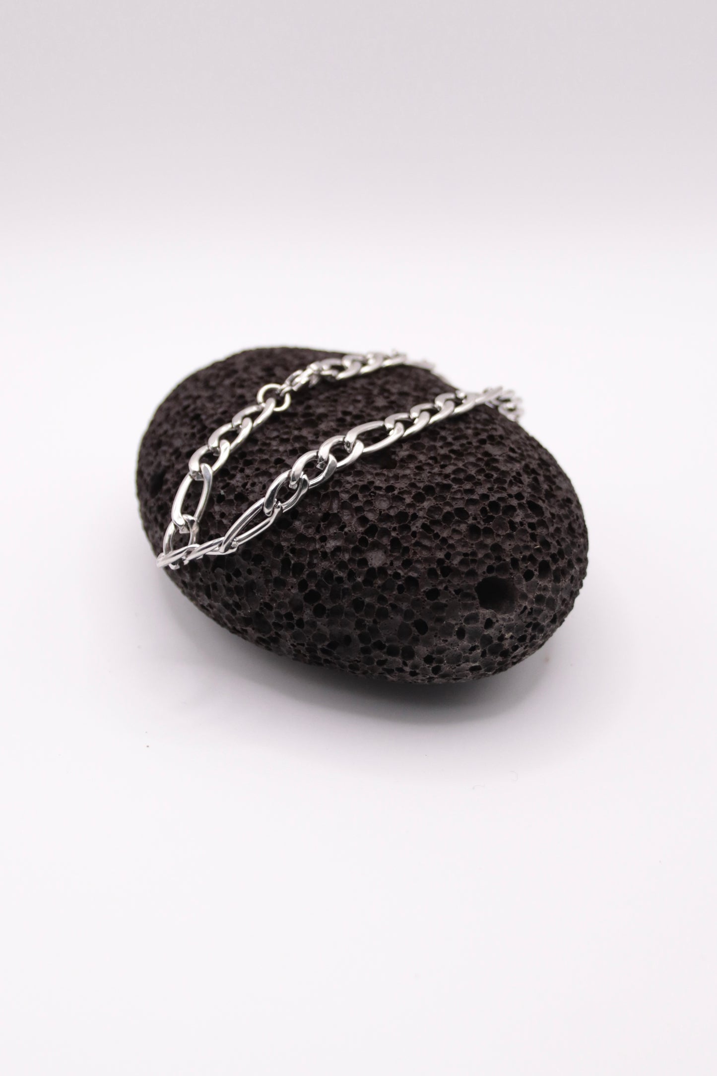 Silbernes Glieder armband – minimalistisches Unisex-Accessoire