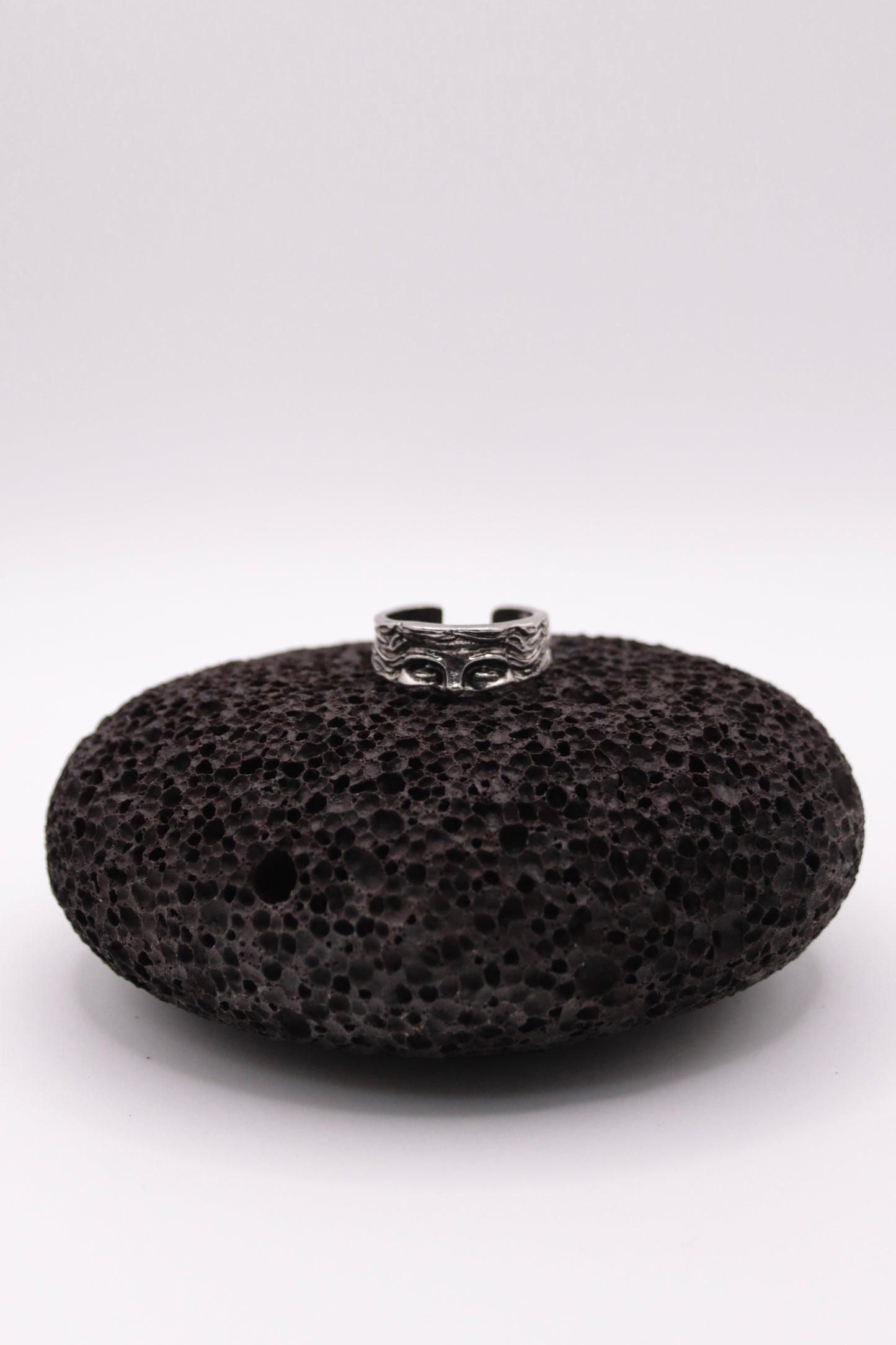 Silberfarbener Ring – Verstellbar | Griechisches Gesicht Streetwear Hip Hop Artcore
