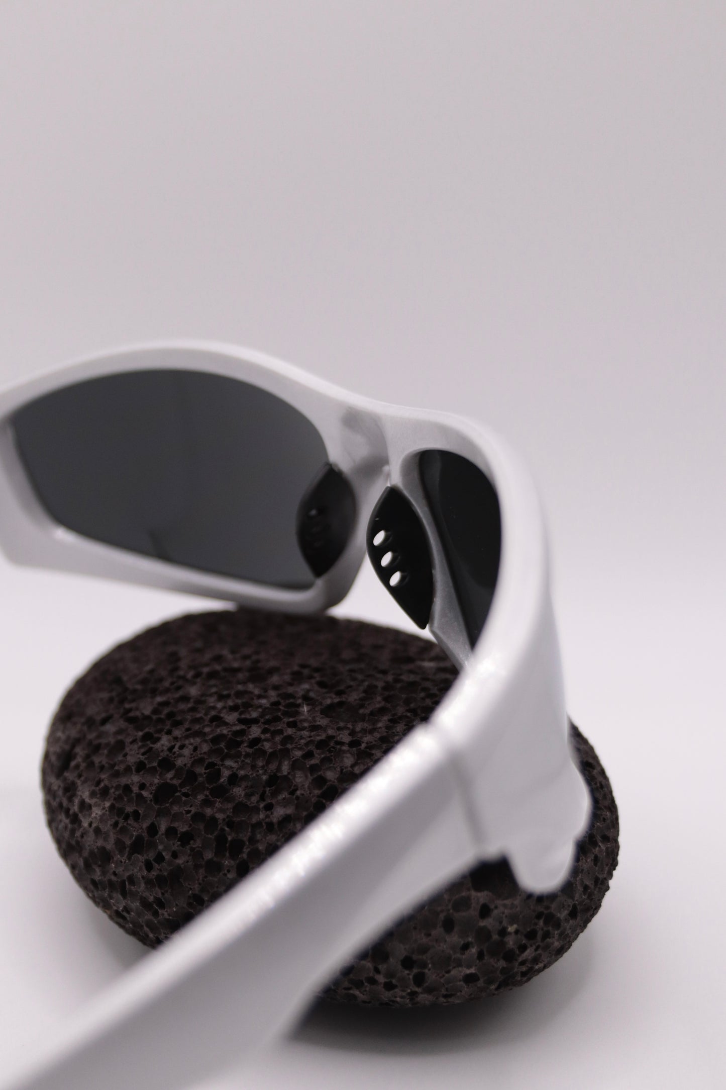 Silber Sport-Sonnenbrille • Futuristic Y2K Vibe