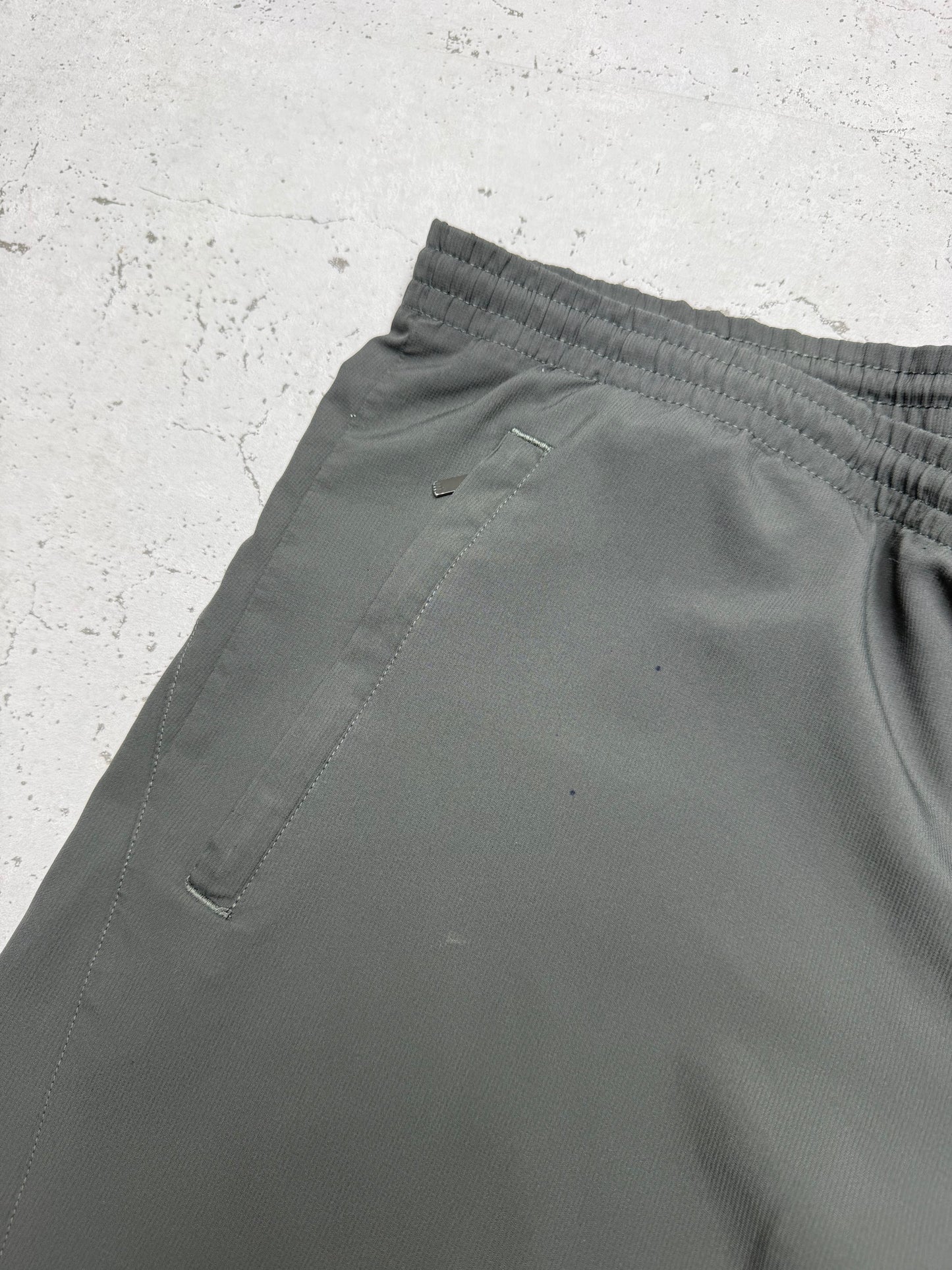 Adidas vintage Trackpants Jogginghose Jogger baggy Fit Streetwear grau M