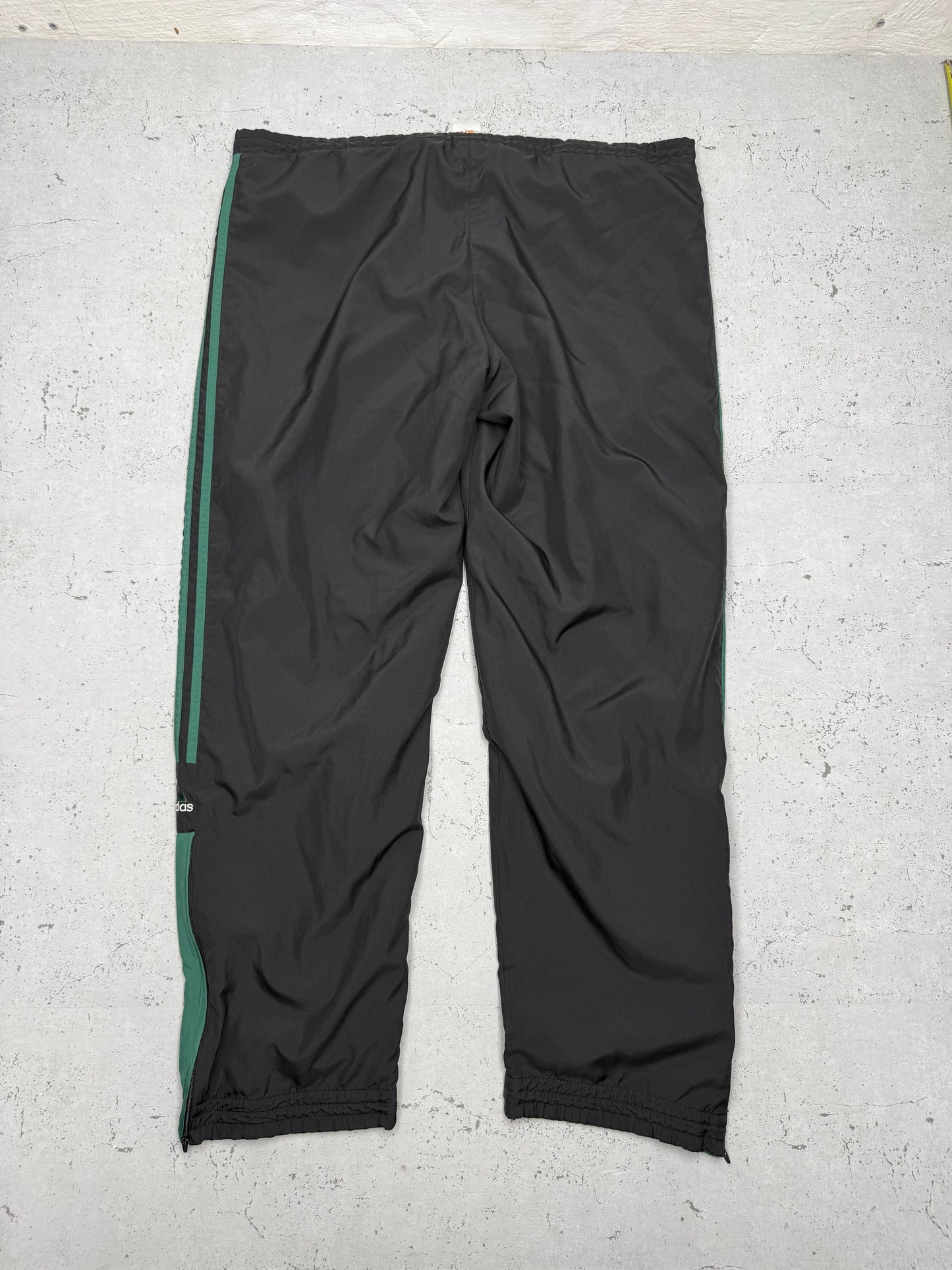 Adidas vintage Trackpants Jogginghose Jogger baggy Fit Streetwear schwarz L