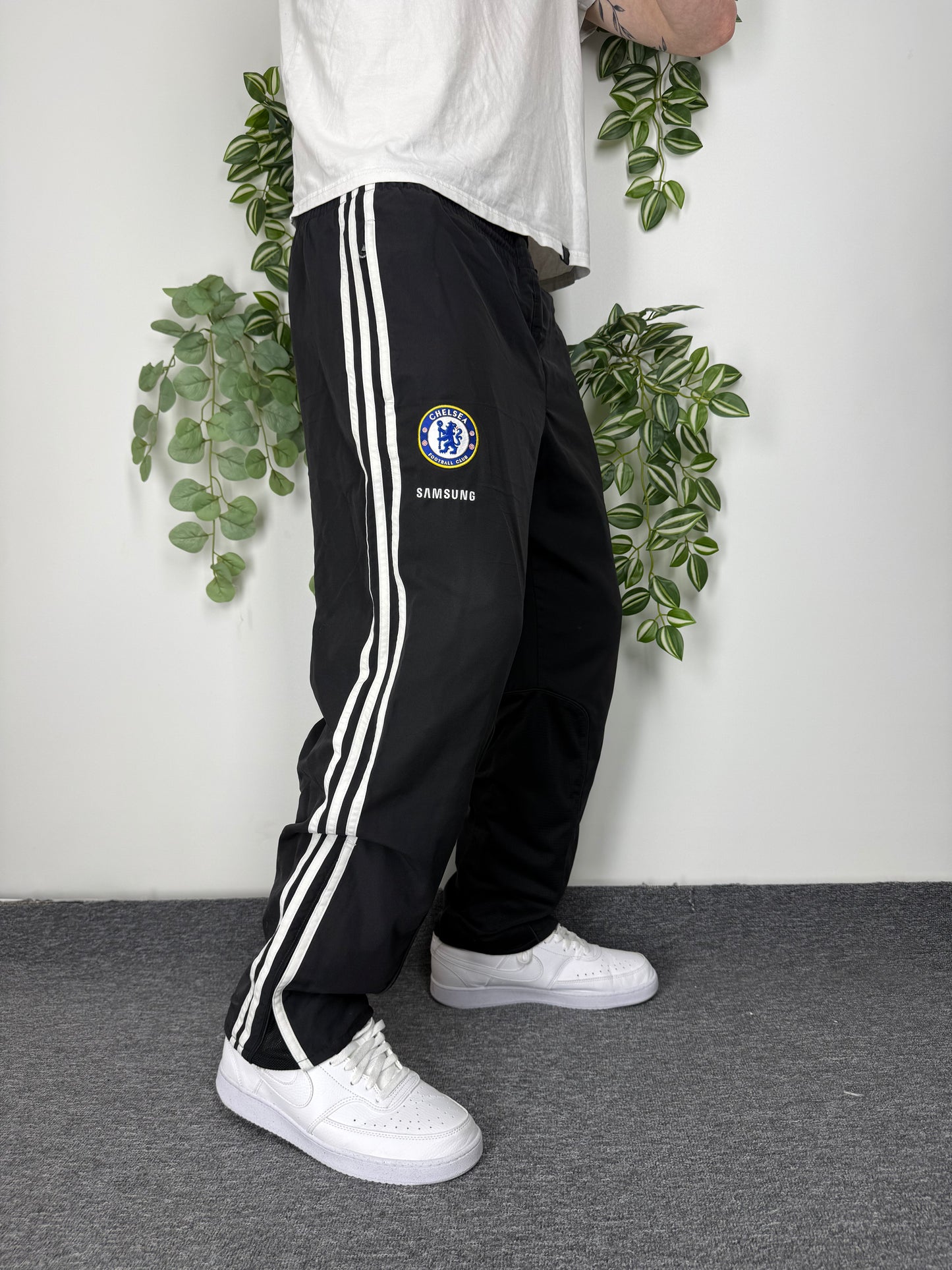 Adidas vintage Trackpants Jogginghose Jogger baggy Fit Streetwear schwarz M