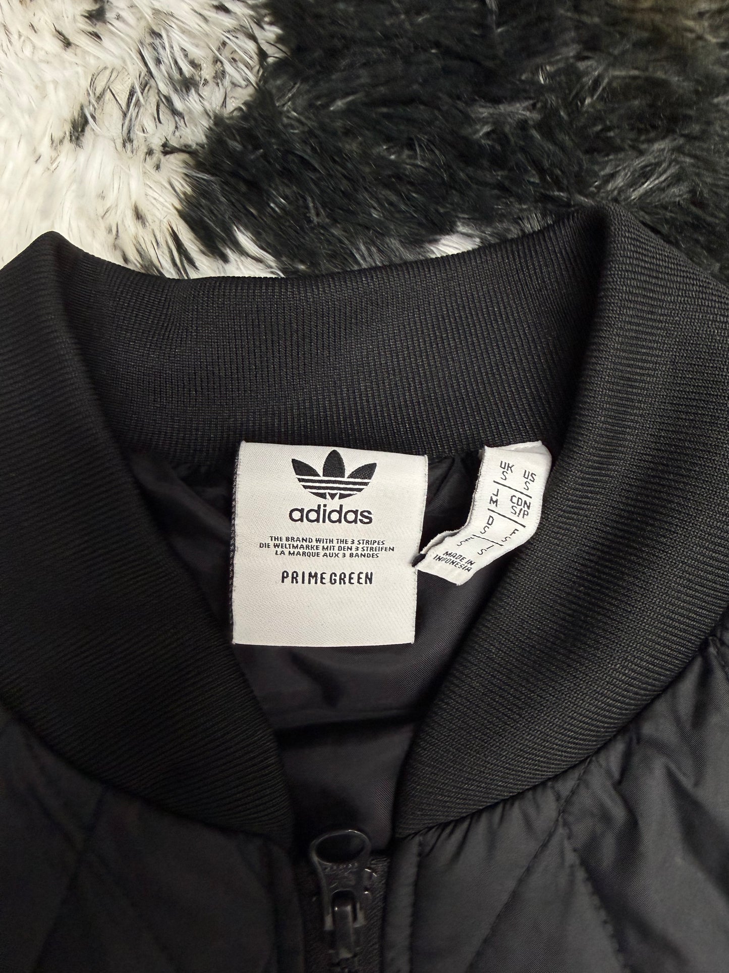 Adidas Originals Crown Three Stripes gepufferte Bomberjacke Jacke Streetwear warm S
