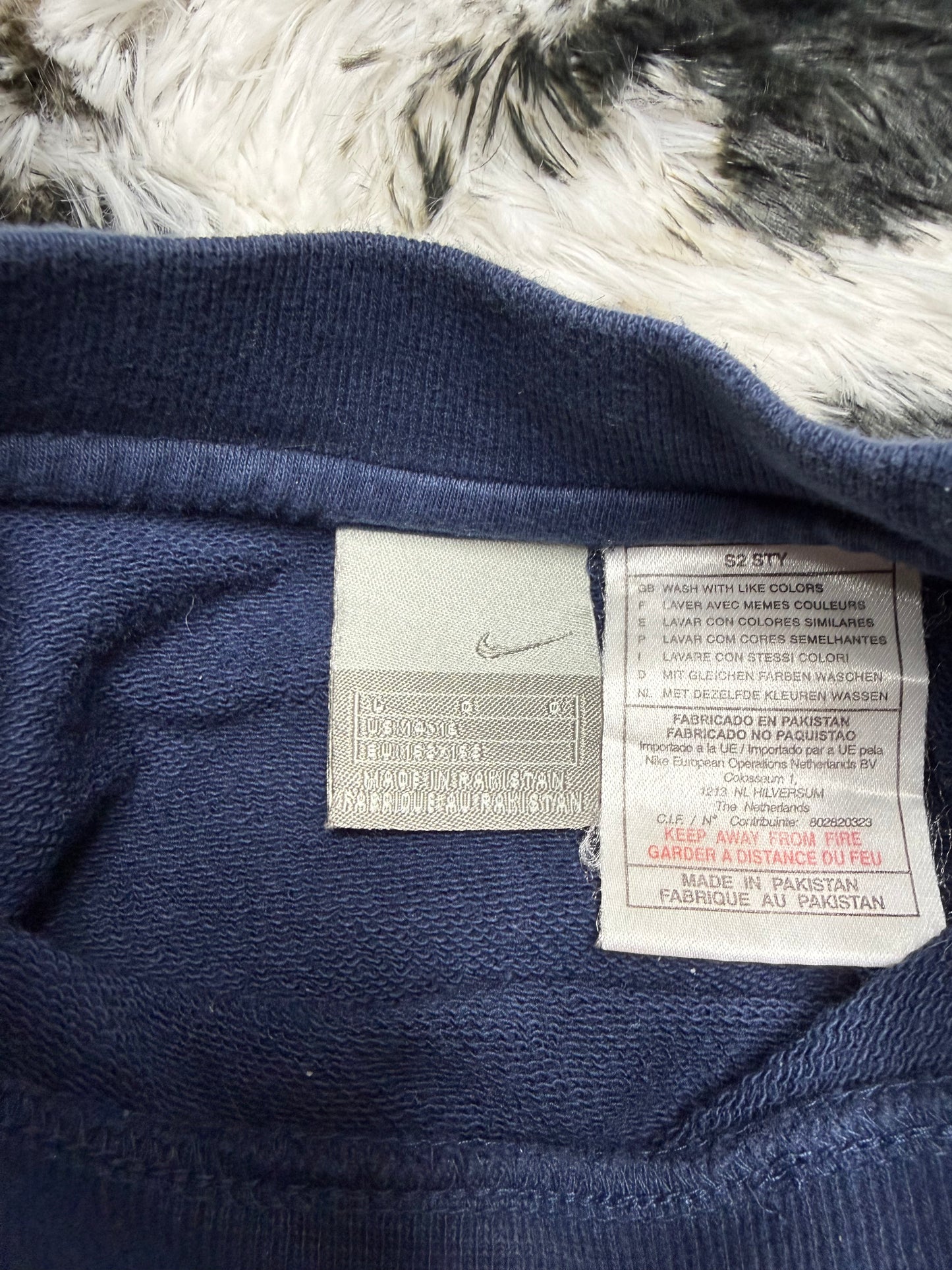 Nike vintage big logo embroidered Spellout sweatshirt Sweater Crewneck S