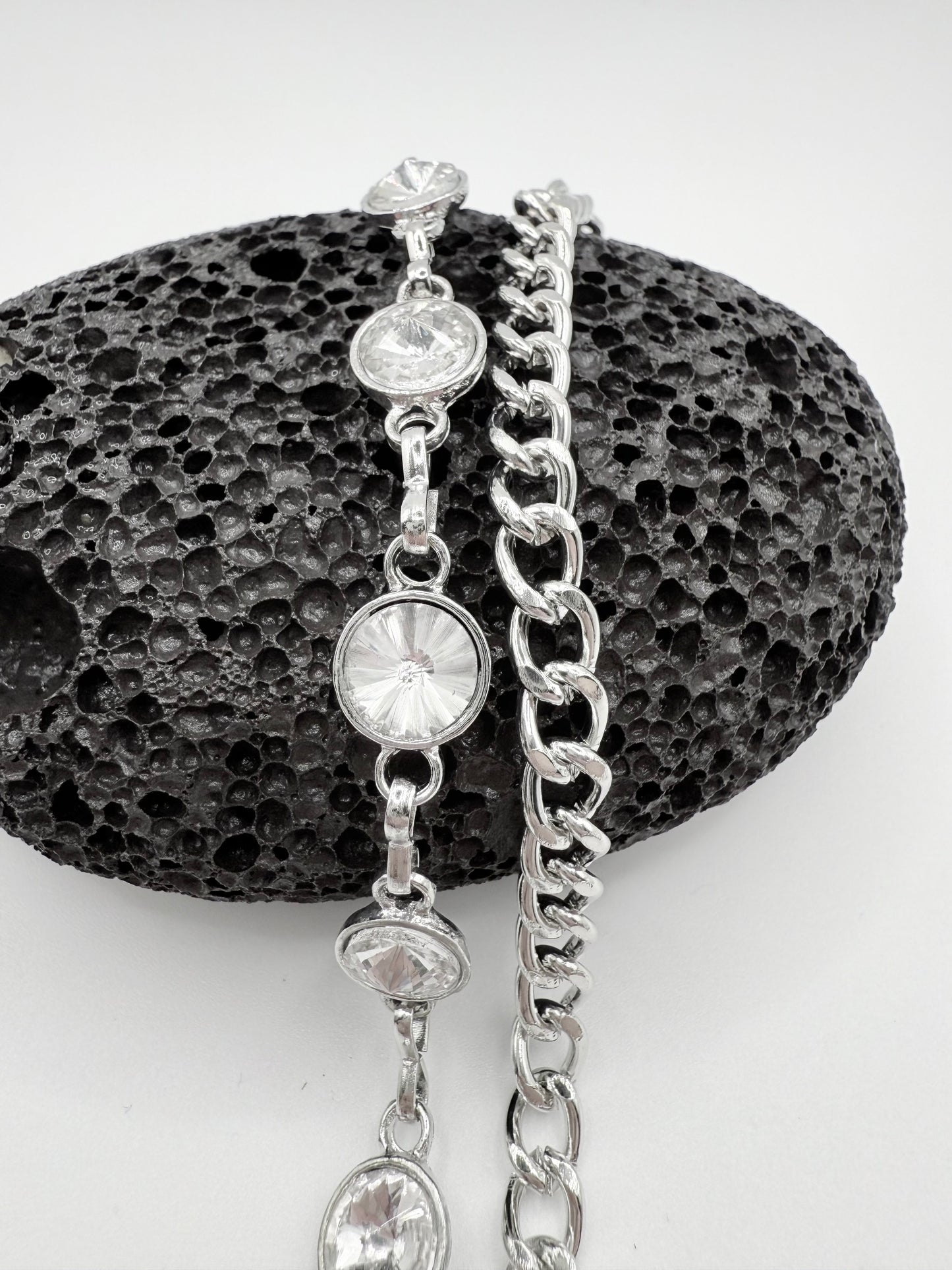 “White Orbit” Silber-Hosenkette mit weißen Kristallen hochwertiger Streetstyle Y2K