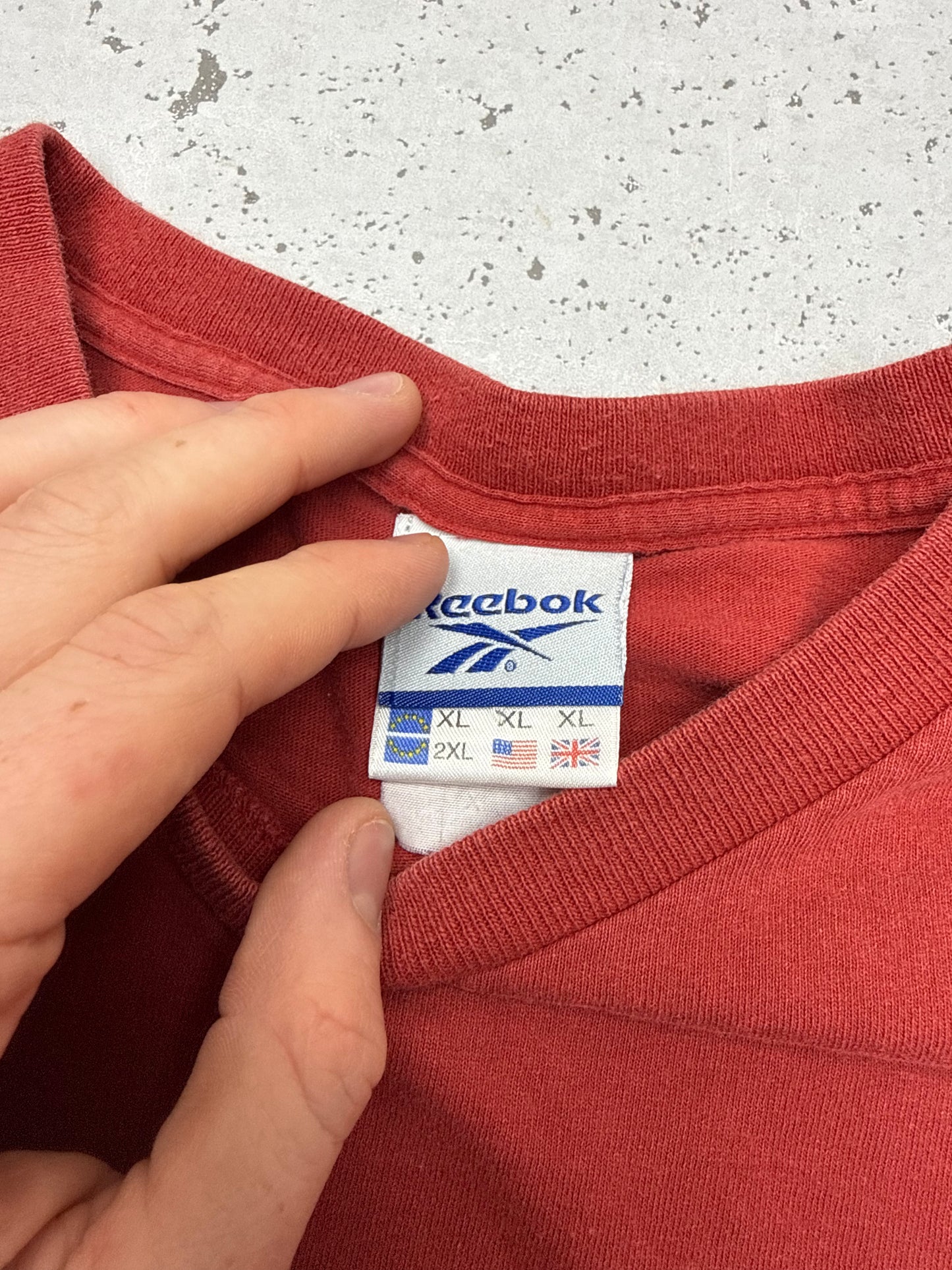 Reebok vintage T-Shirt betsickt rot XL