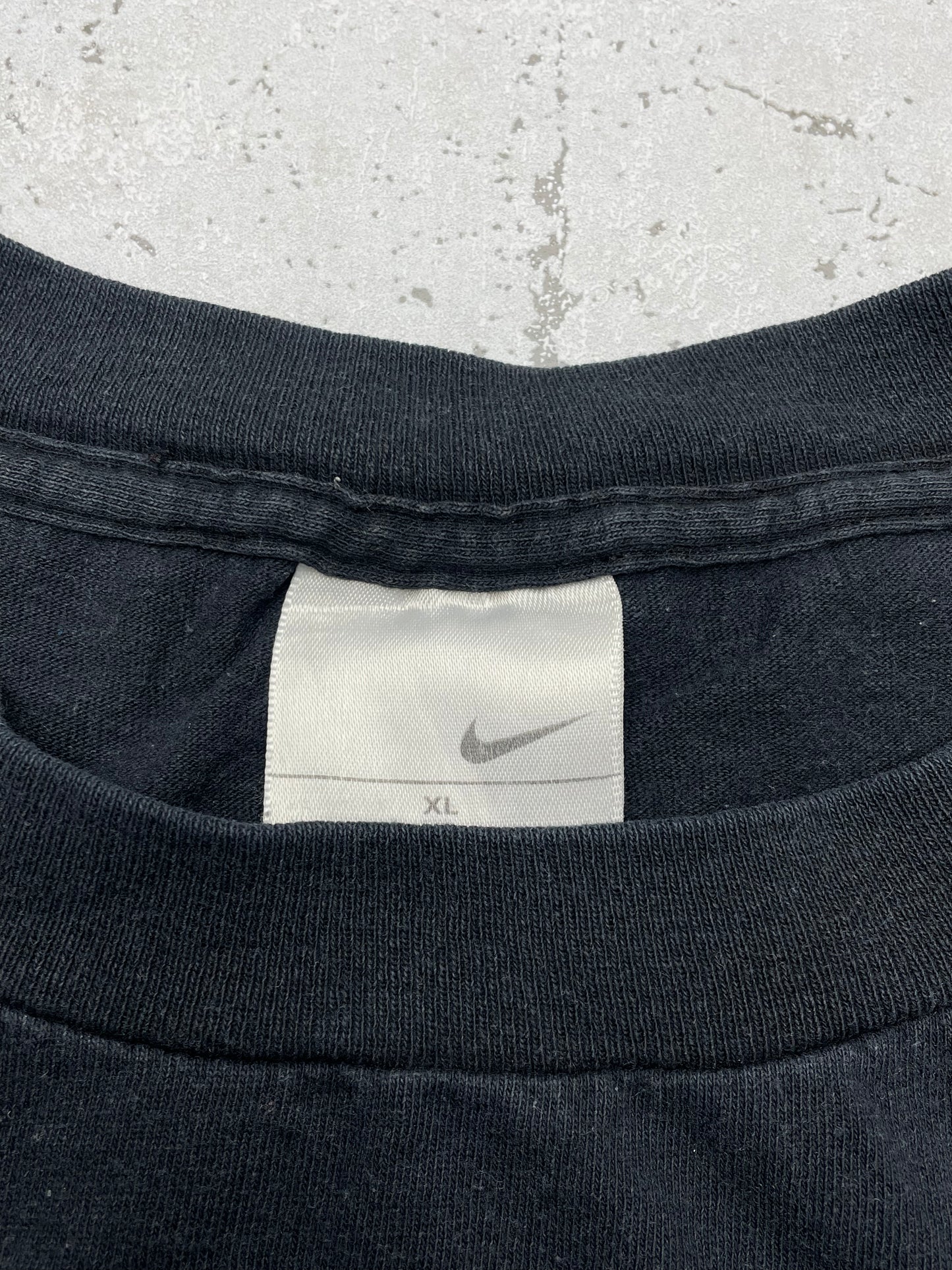 Nike Vintage Y2K T-Shirt Schwarz Blau L - MonkeysVintage