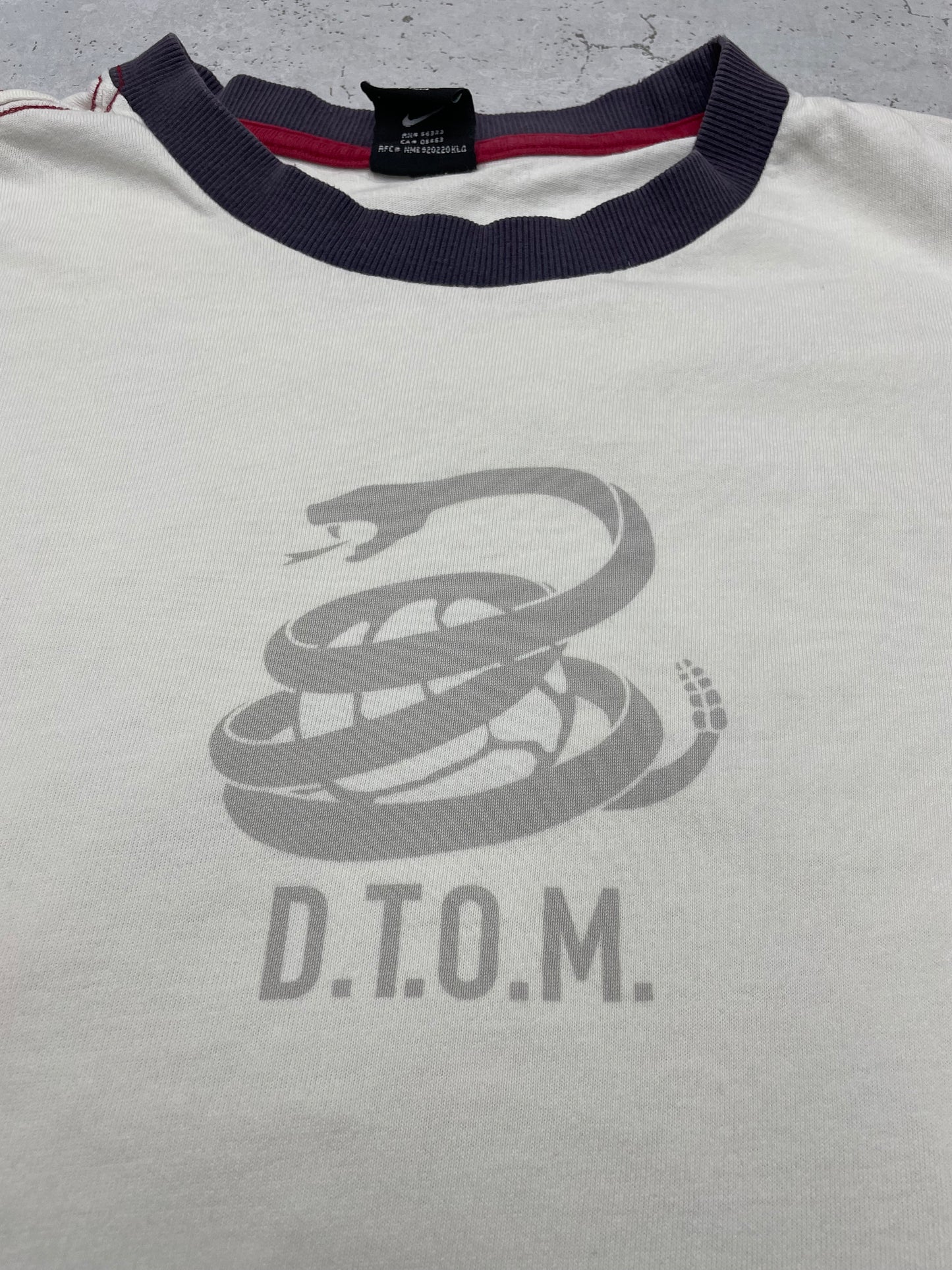 Nike USA Soccer Snake Vintage T-Shirt L - MonkeysVintage