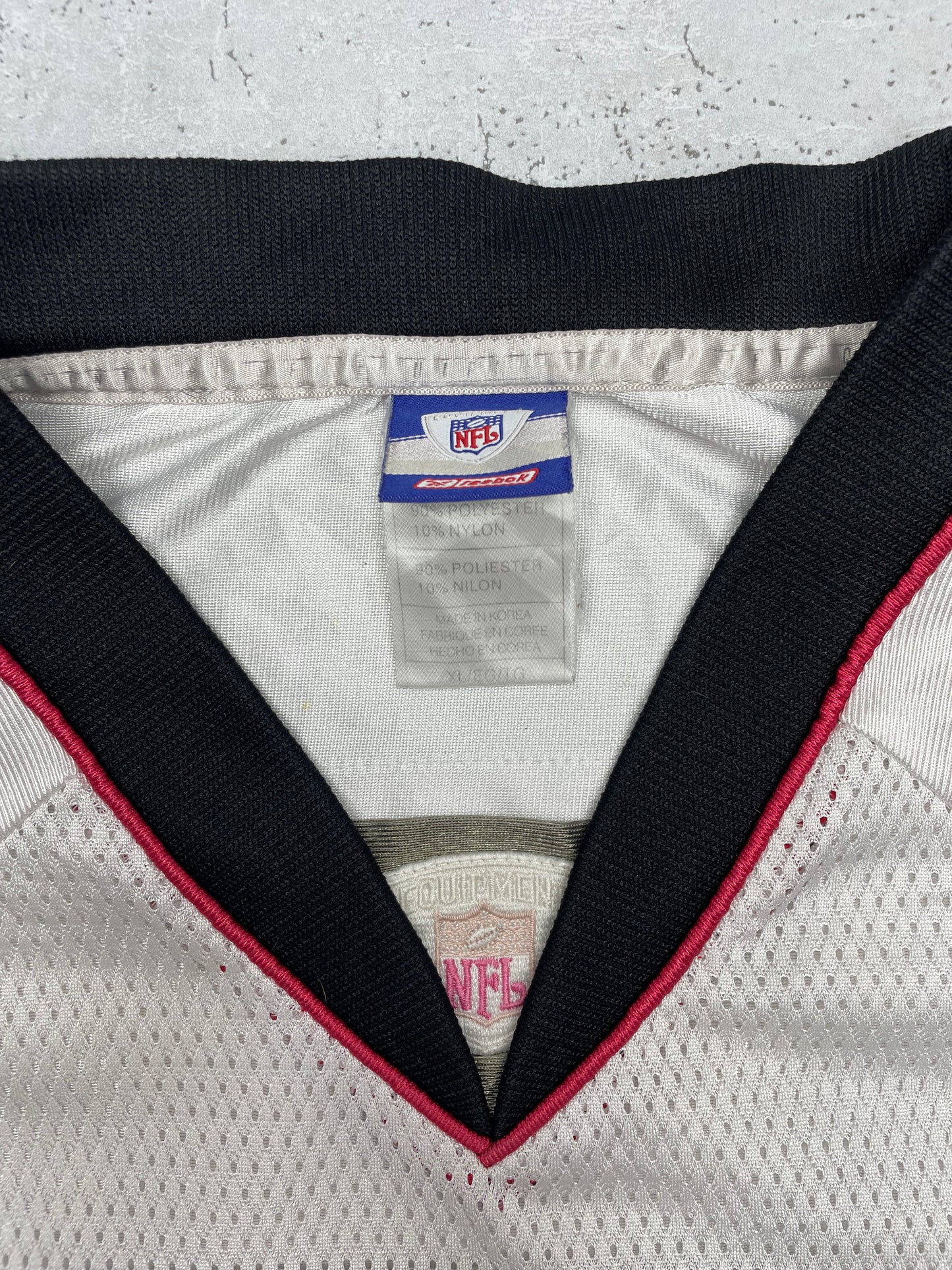 Reebok NFL Falcons Vick Vintage Trikot weiß rot XL - MonkeysVintage