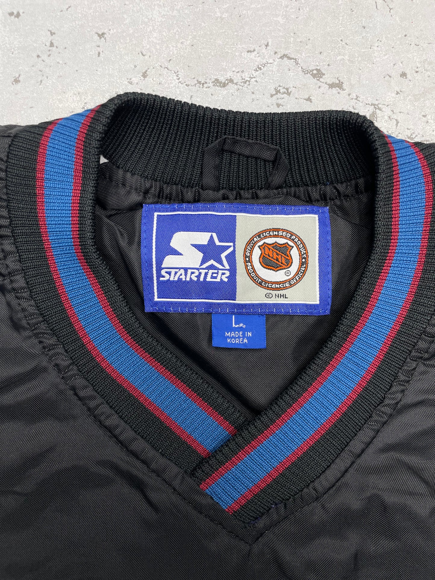 Starter NHL Avalanche Vintage Windbreaker Sweater schwarz M - MonkeysVintage