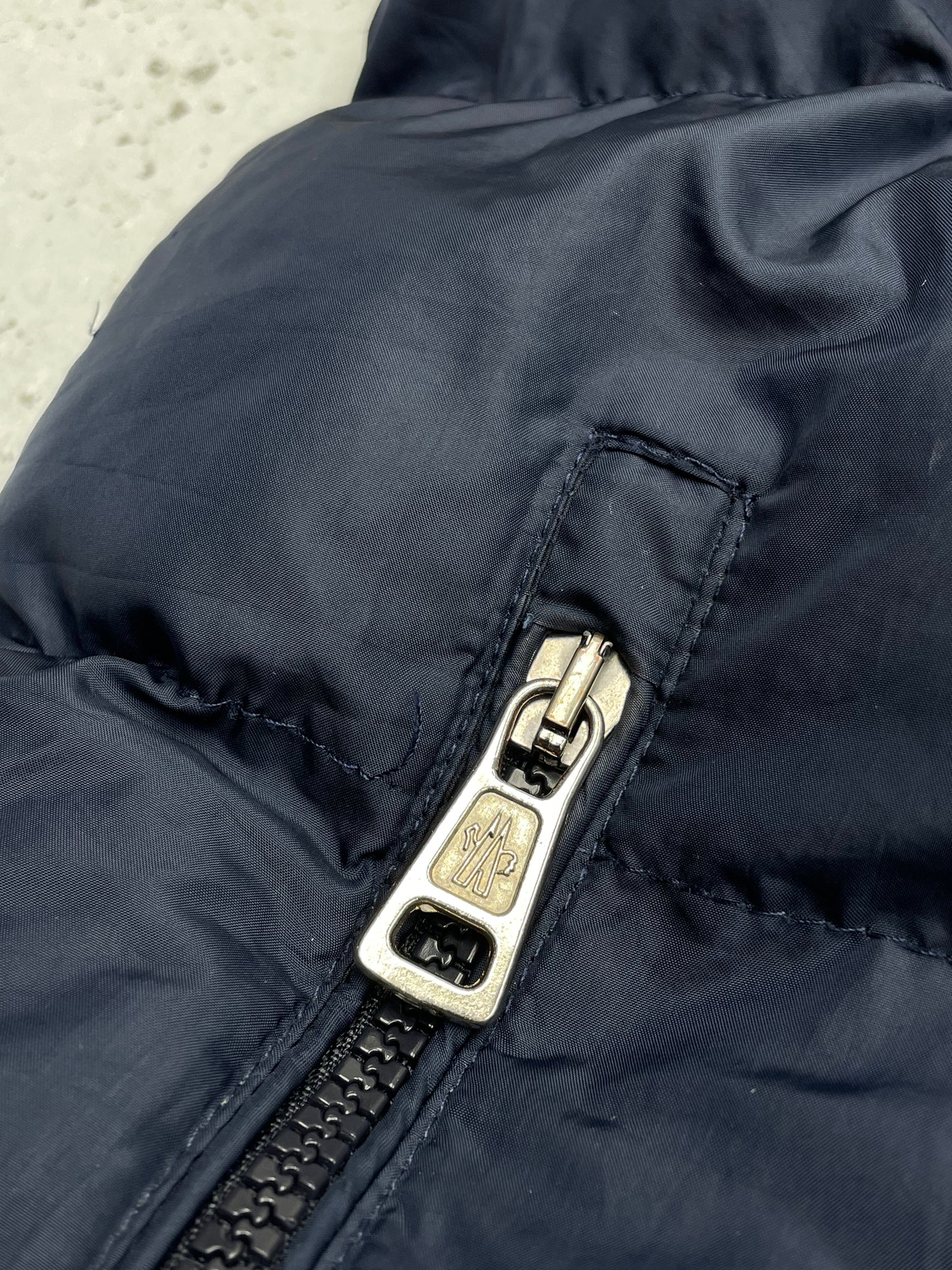 Moncler Vintage Pufferweste Daunen blau M - MonkeysVintage