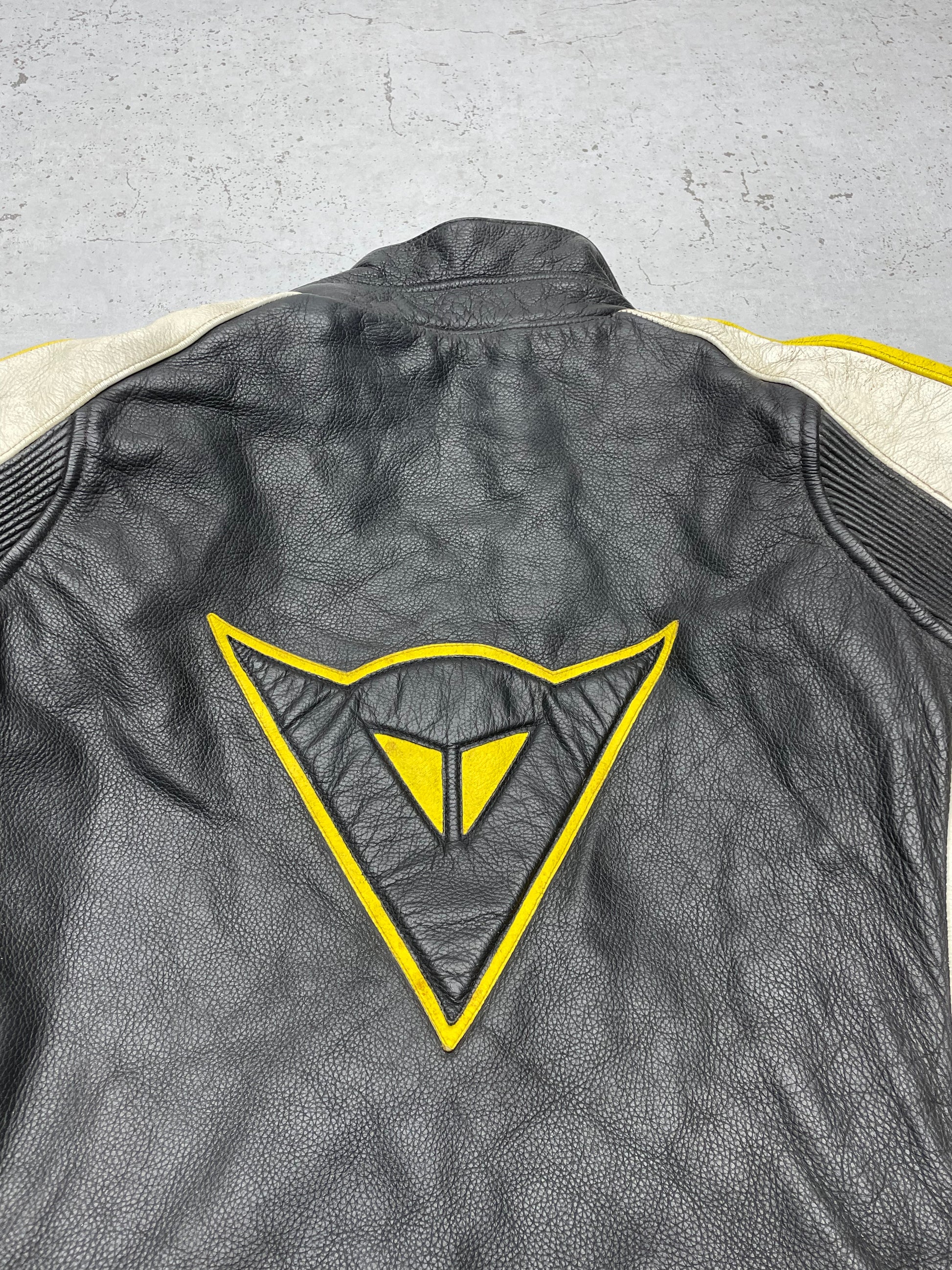 Dainese Vintage Lederjacke Mottoradjacke schwarz gelb M - MonkeysVintage