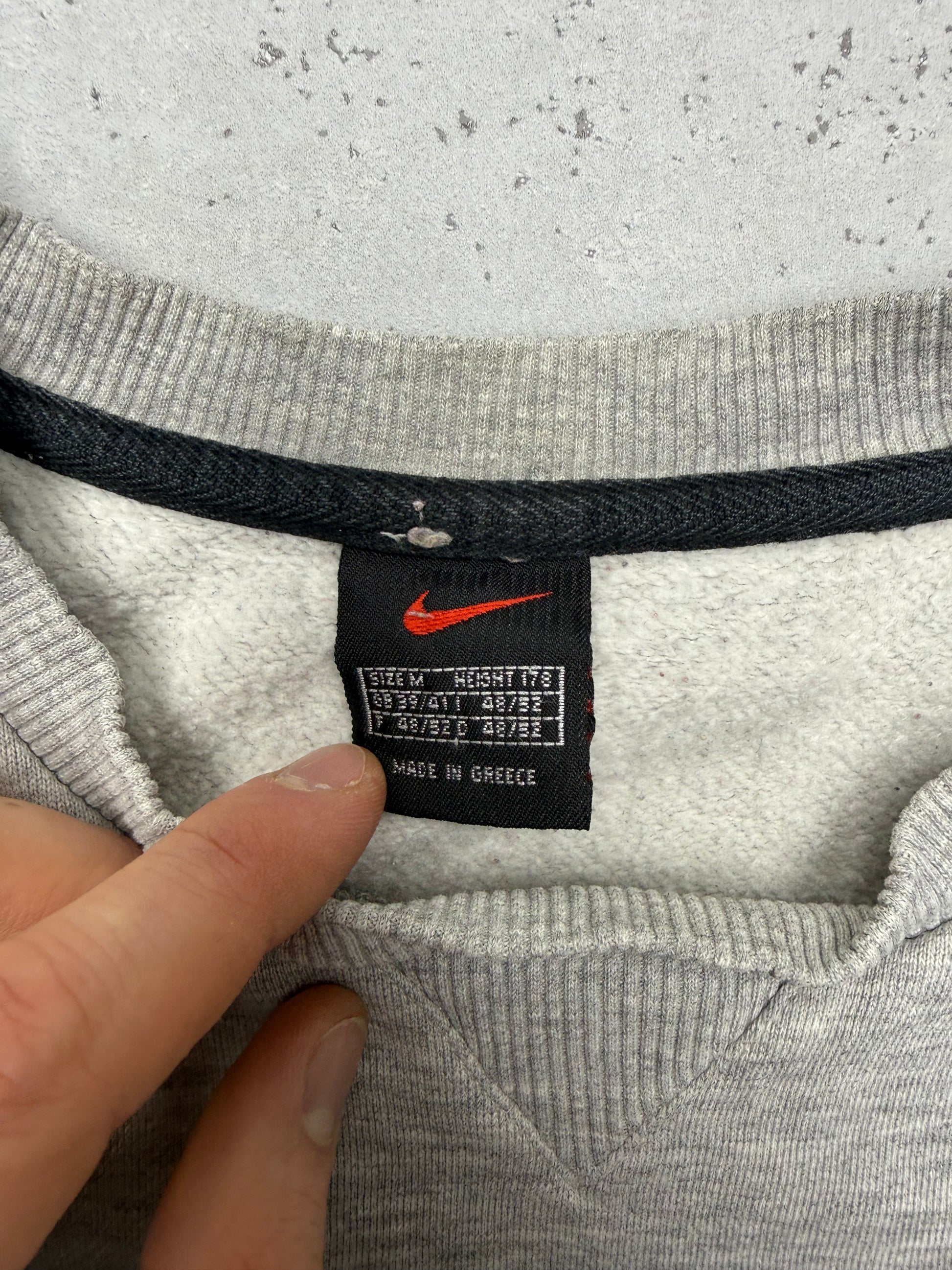 Nike großer Swoosh Sweatshirt grau – Foto 4