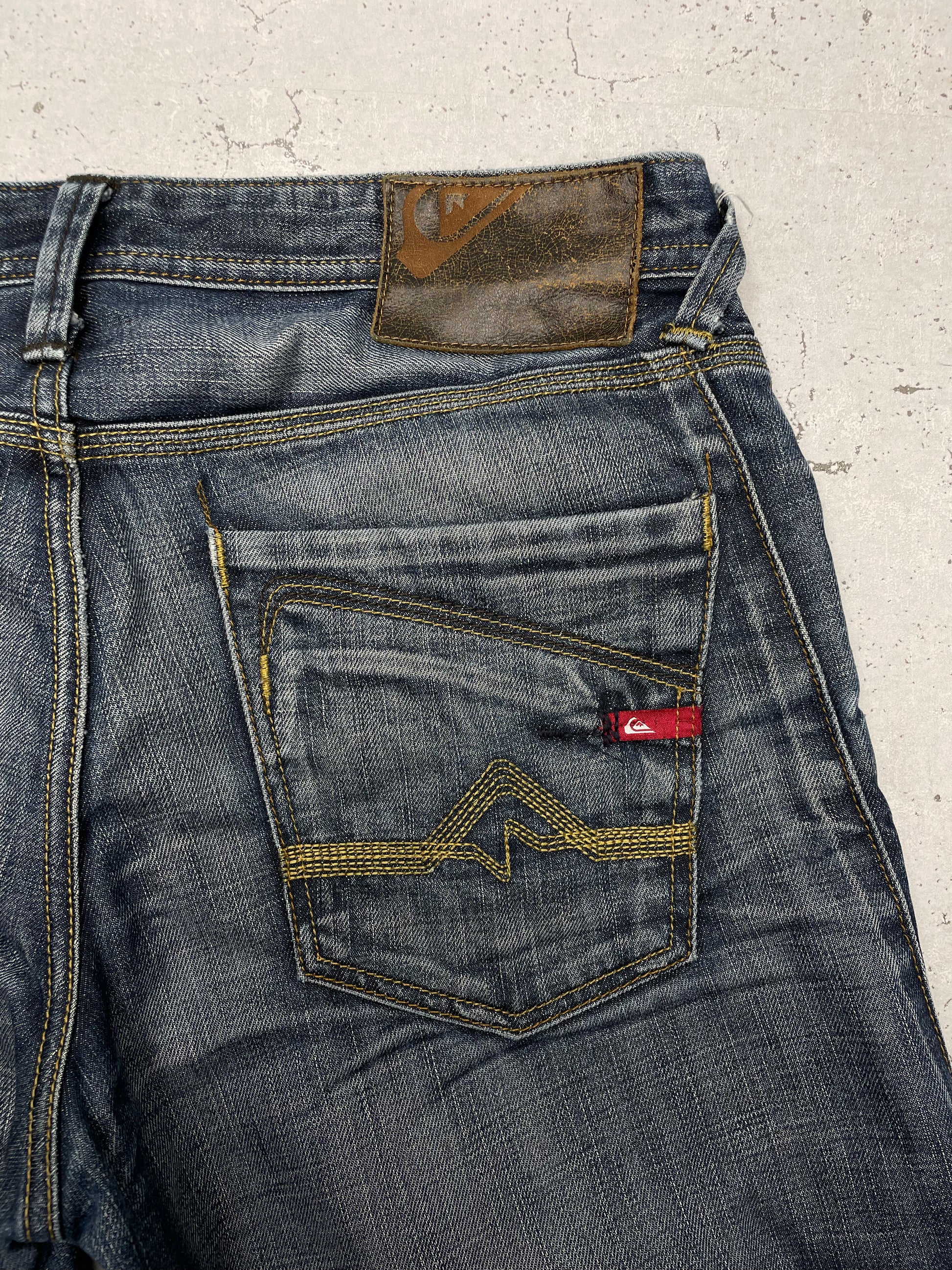 Quicksilver Y2K Vintage Straight Leg Fit Jeans blau W32 - MonkeysVintage