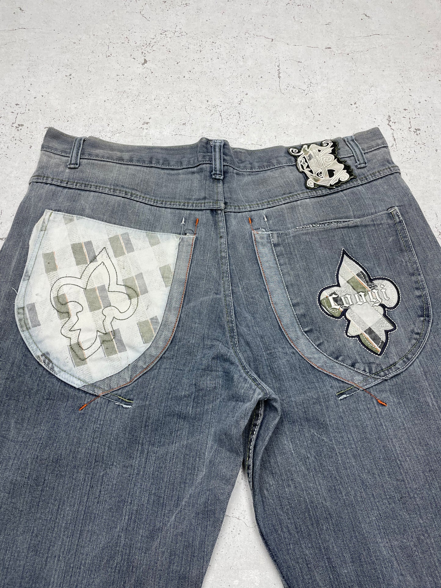 COOGI Vintage Y2K Baggy Jeans grau W42 - MonkeysVintage