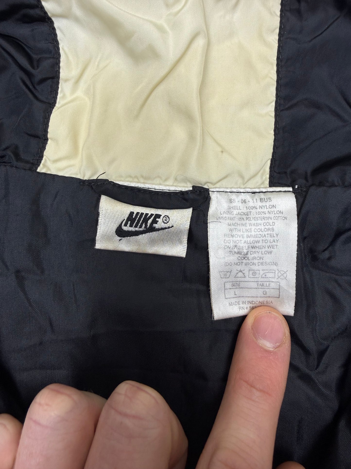 Nike Sports Classics Windbreaker schwarz – Foto 4