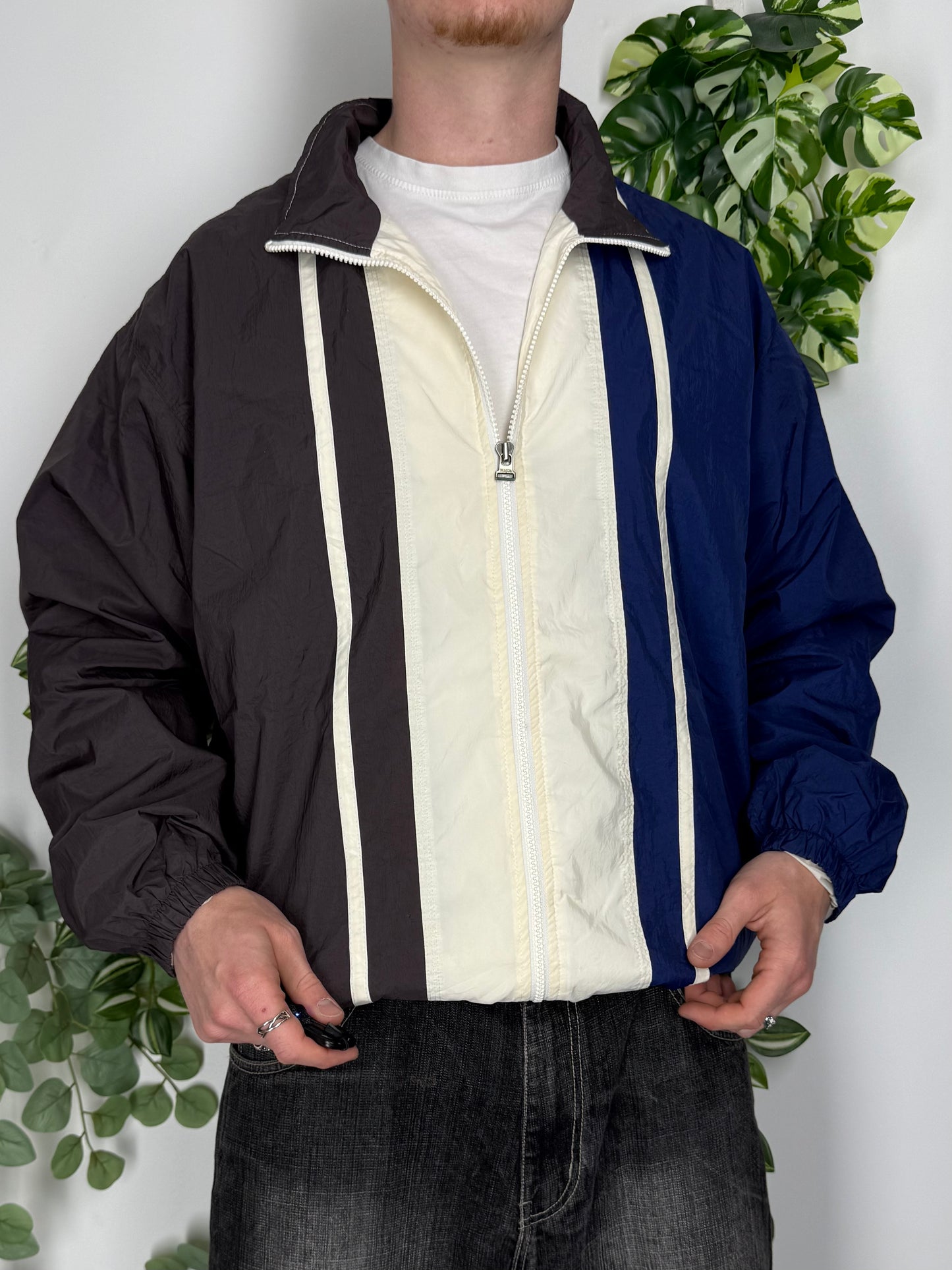 Nike vintage Trackjacket windbreaker leichte Jacke 00s Y2K super rare special edition L