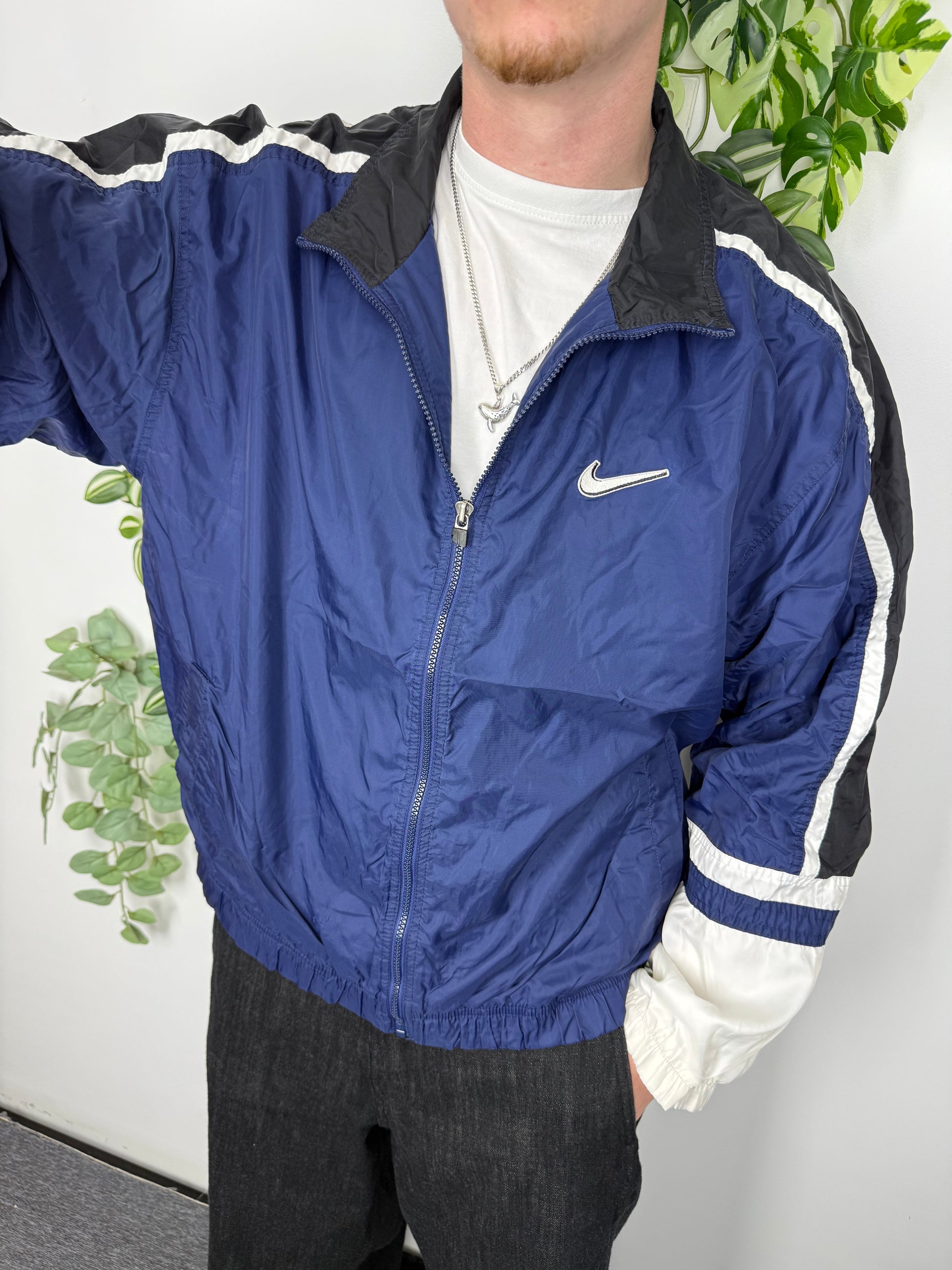 Nike großer Swoosh hinten Windbreaker blau – Foto 1