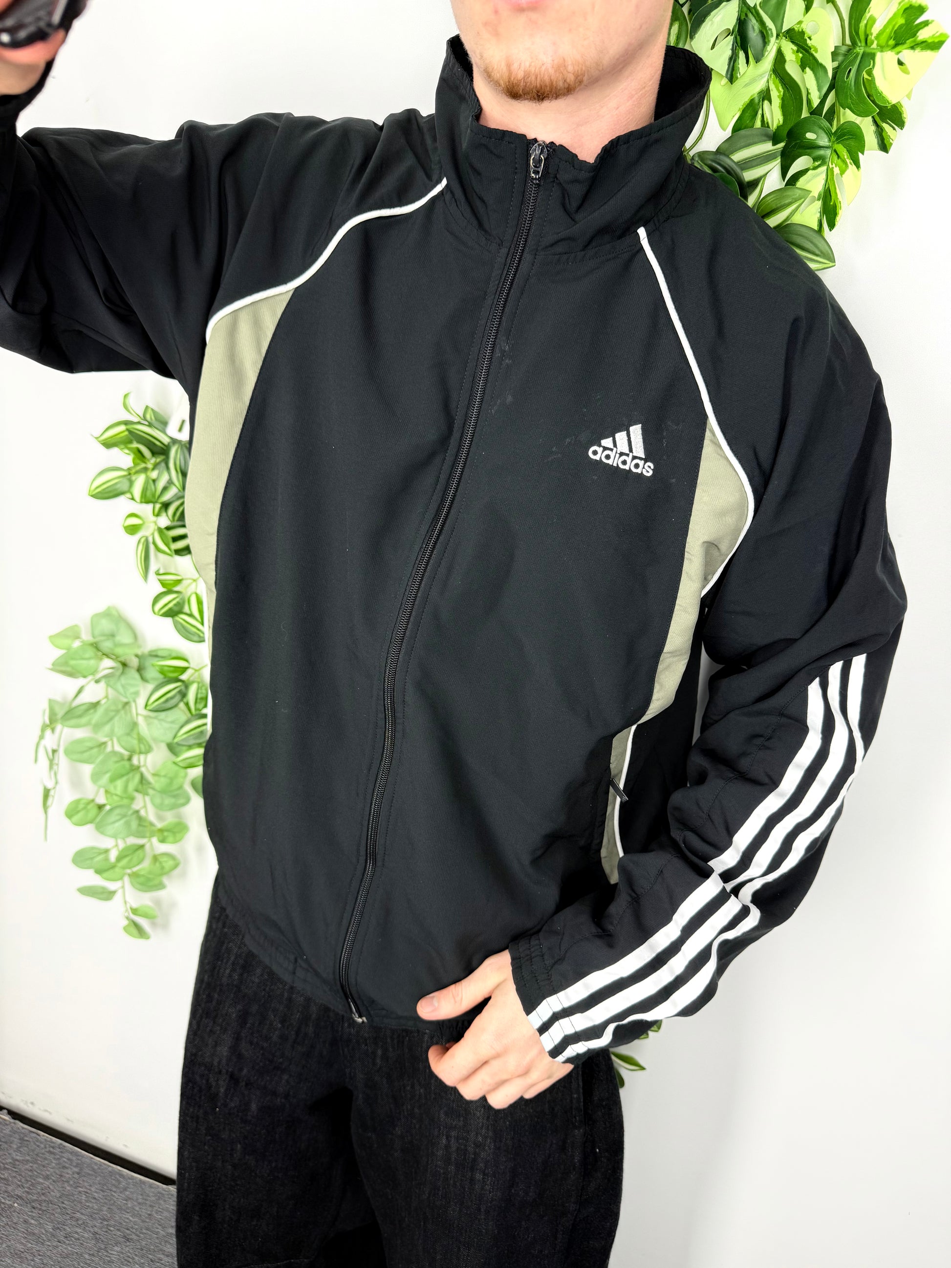 adidas Rückenlogo Trainingsjacke schwarz – Foto 1