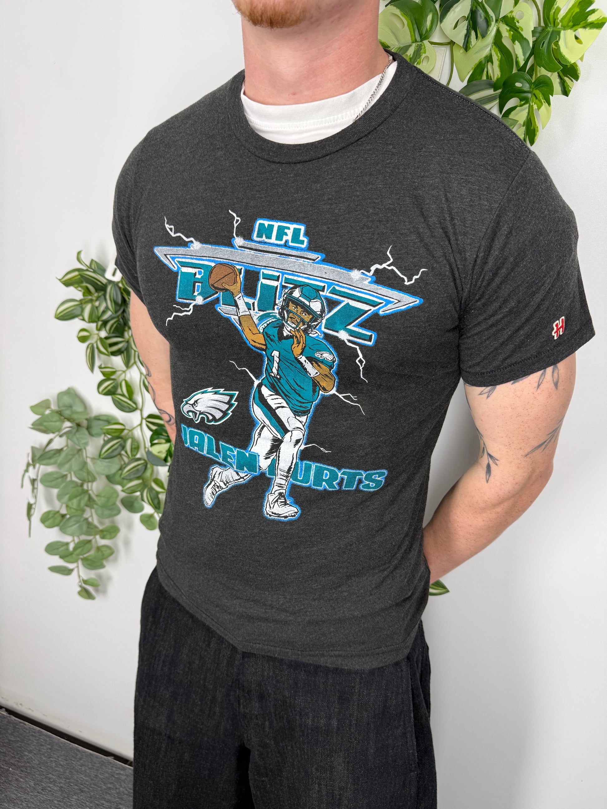 Homage Philadelphia Eagles Jalen Hurts T-Shirt grau – Foto 1