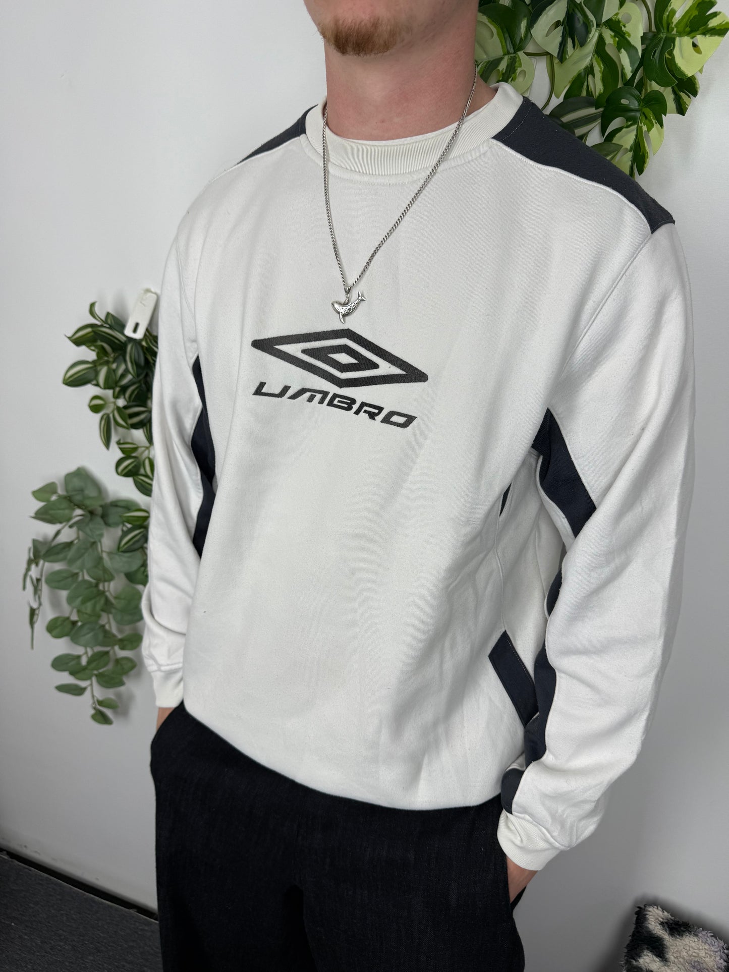 Umbro Logo Print Sweatshirt weiß – Foto 1