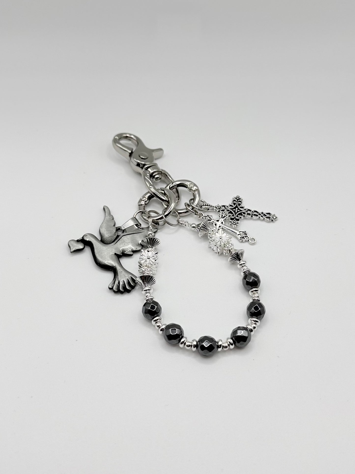 Y2K Silber Anhänger mit Perlen & Symbolen – Accessoire für Hosenkette, Tasche oder Schlüssel