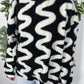 Wellenmuster cropped Teddy Pullover schwarz – Foto 1