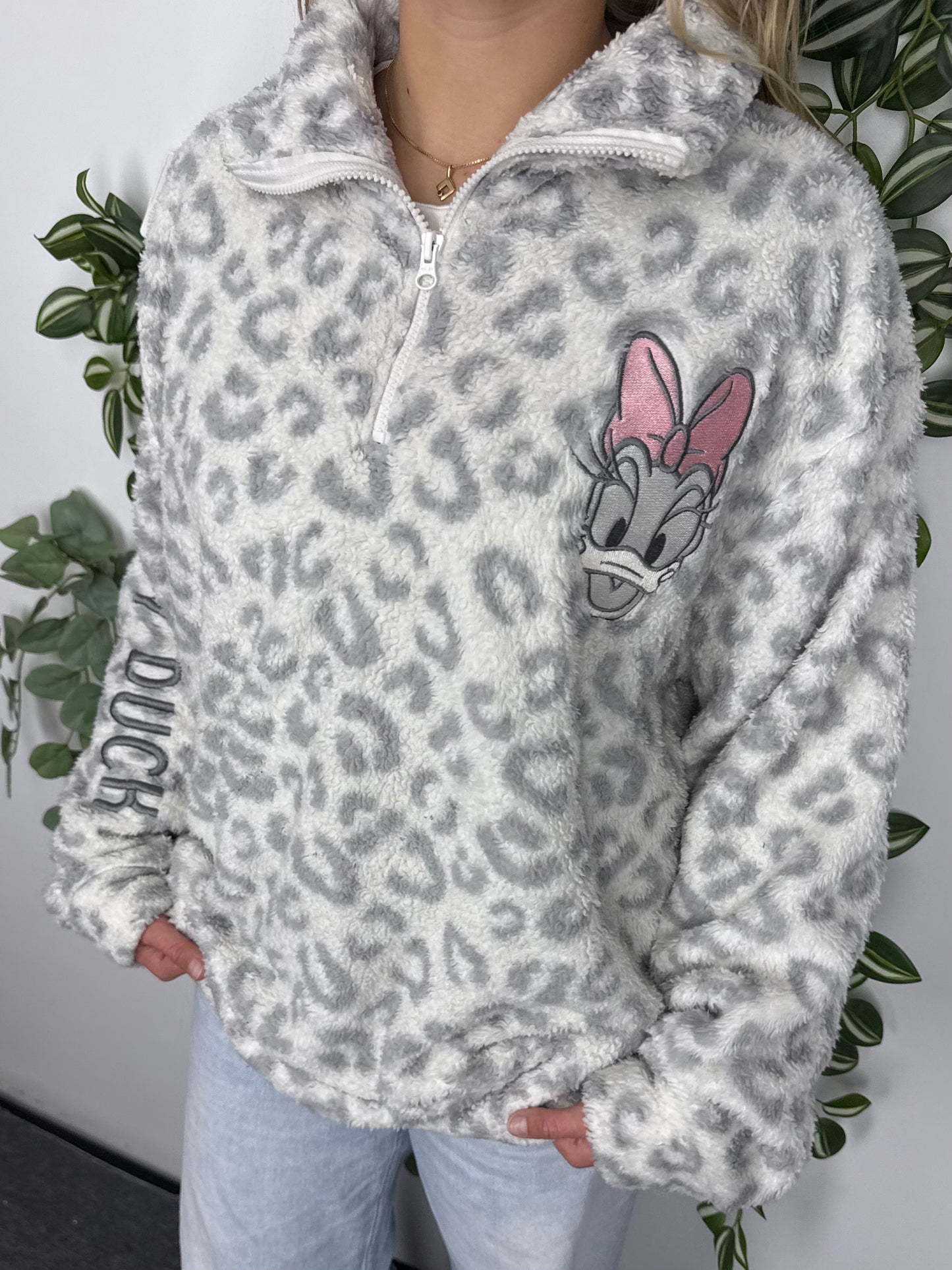 Disney Daisy Duck Leopard Teddy Fleece Halfzip grau – Foto 1