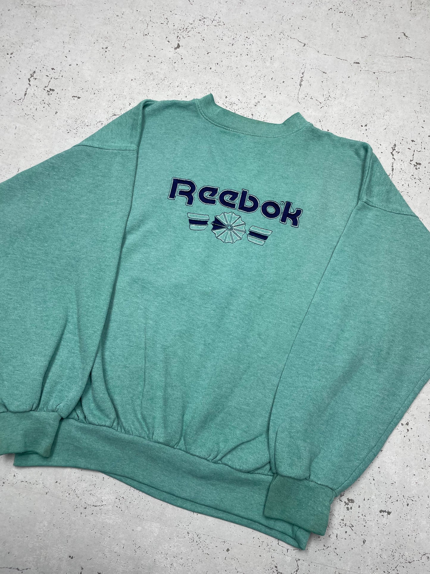 Reebok Vintage Big Logo embroidered Sportswear Sweatshirt grün M