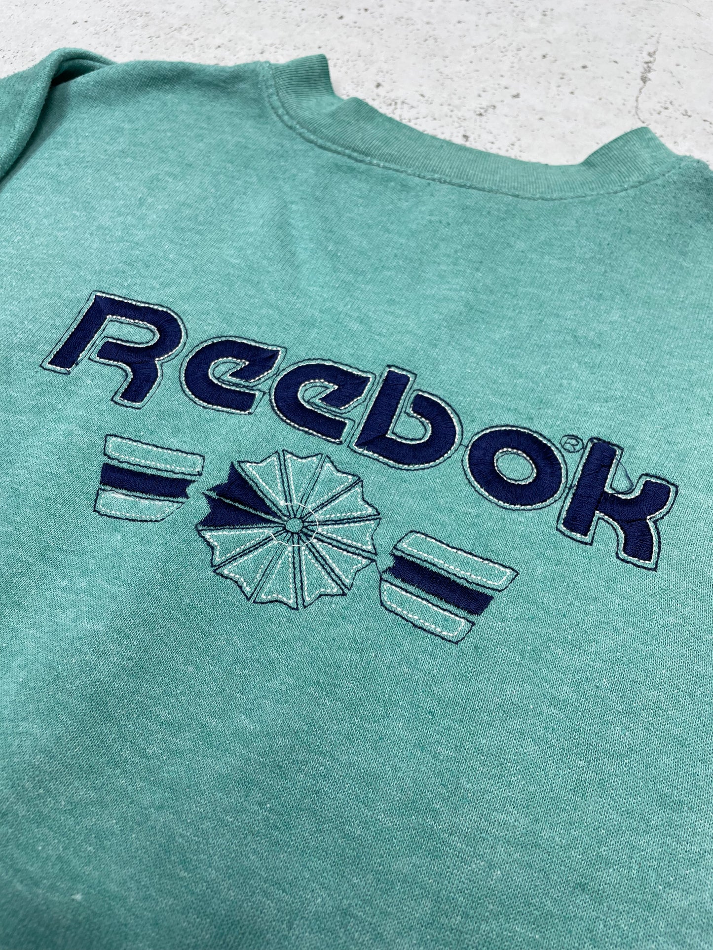 Reebok Vintage Big Logo embroidered Sportswear Sweatshirt grün M