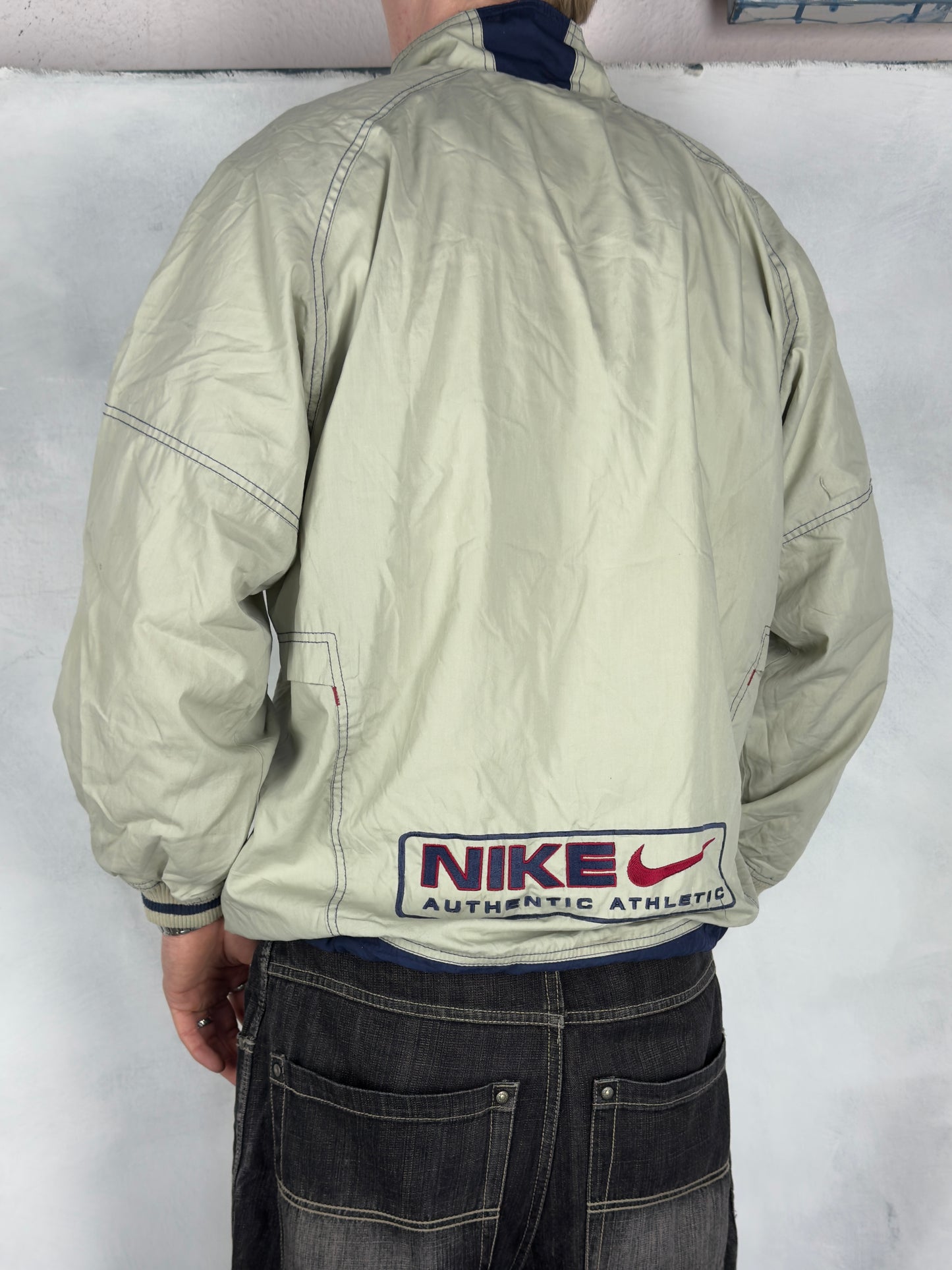 Nike vintage big Logo Windbreaker Trackjacket Jacke creme S