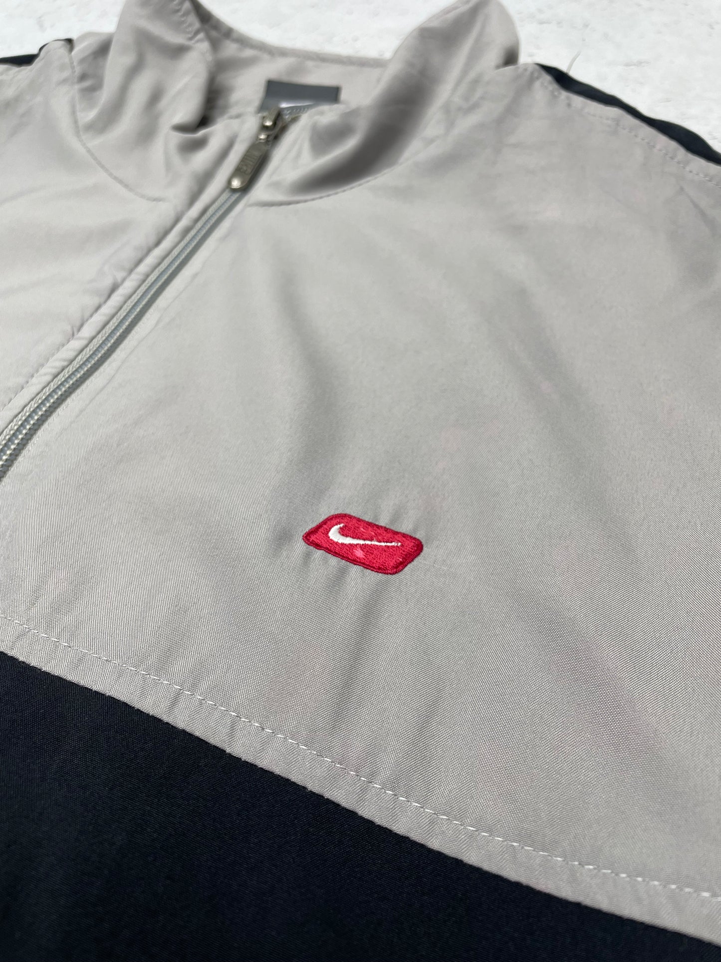 Nike rare Vintage Trackjacket Zipper Jacke grau schwarz L